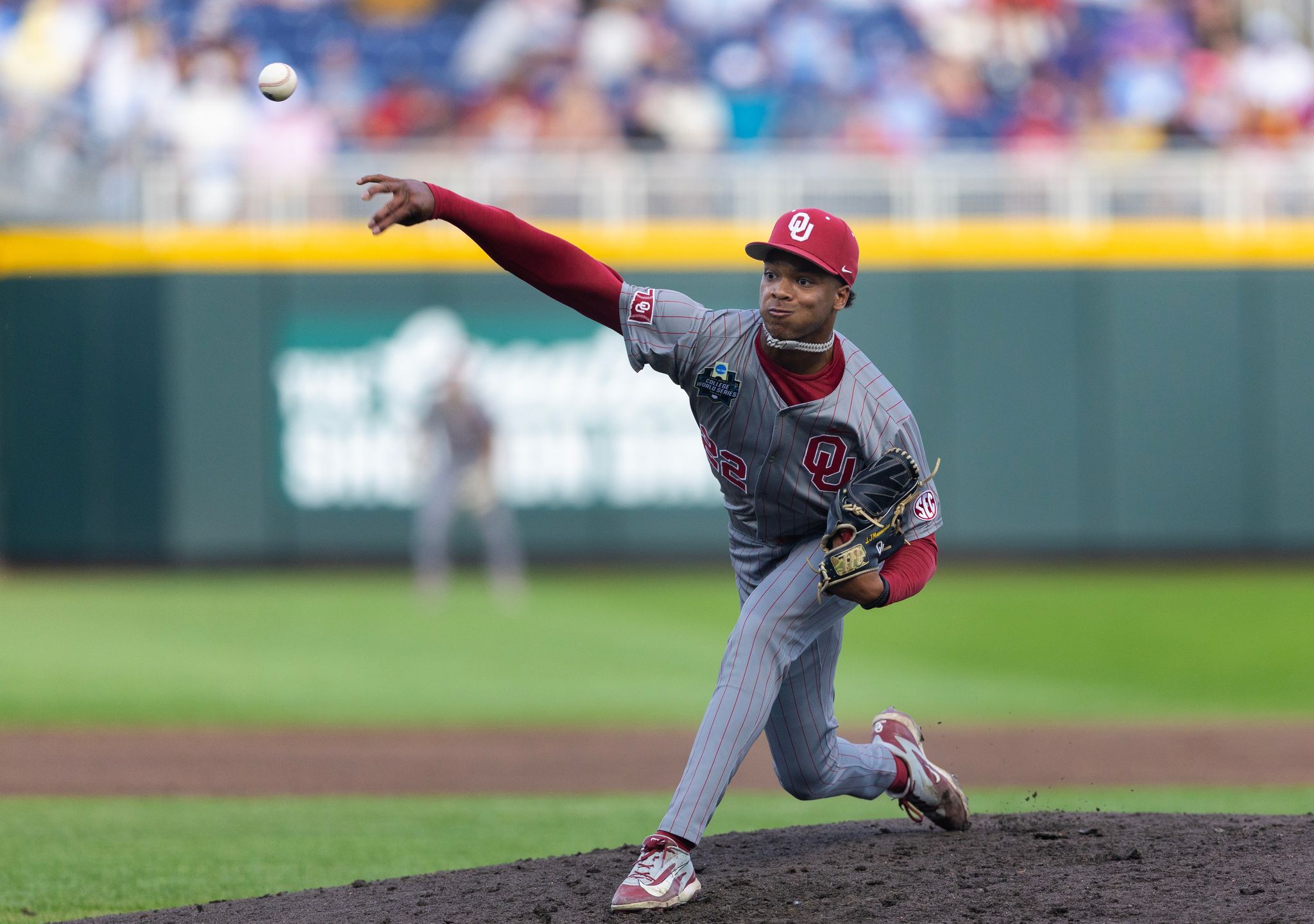 Oklahoma rolls past North Carolina for first national baseball title since 1994