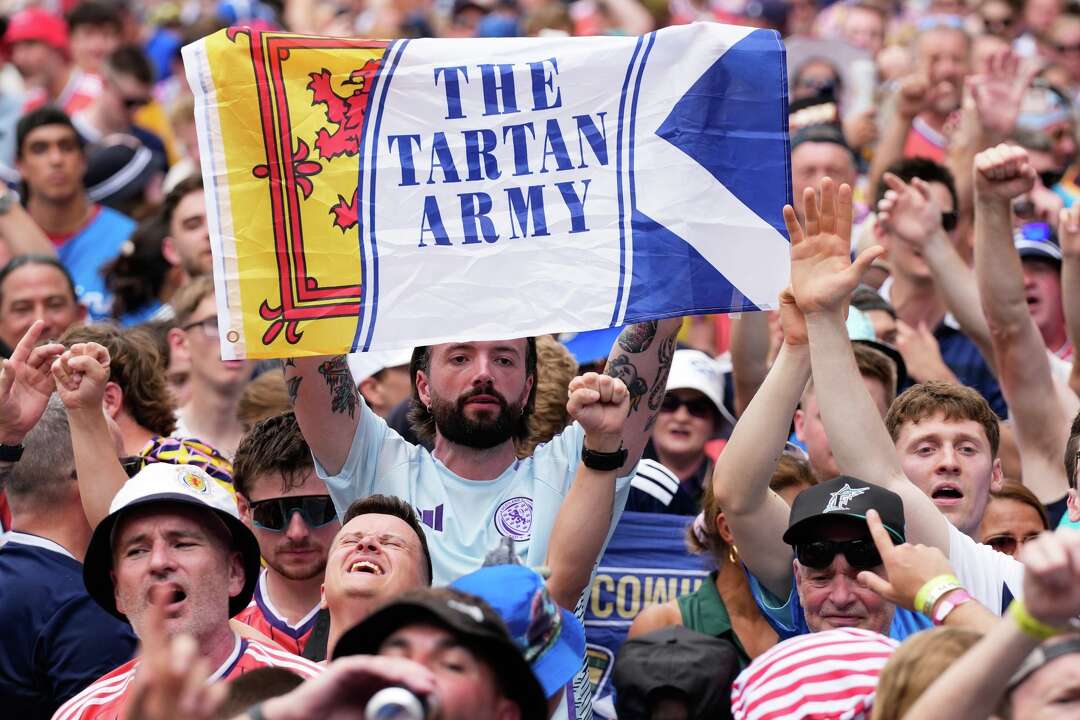 Scotland’s Tartan Army brings World Cup party from Boston to Miami, in ...