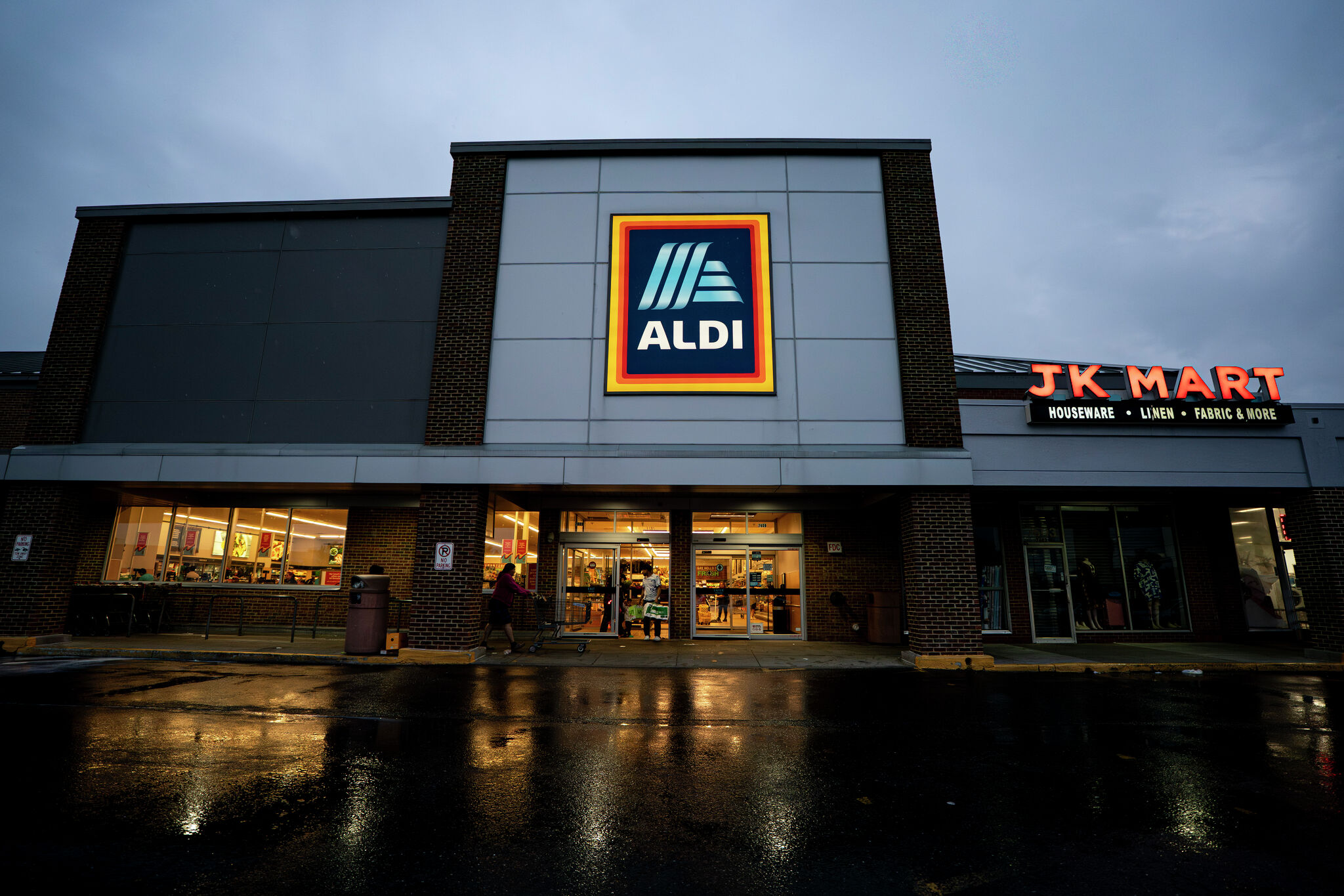 Aldi blind boxes sell out in minutes. Here's how to get tomorrow's