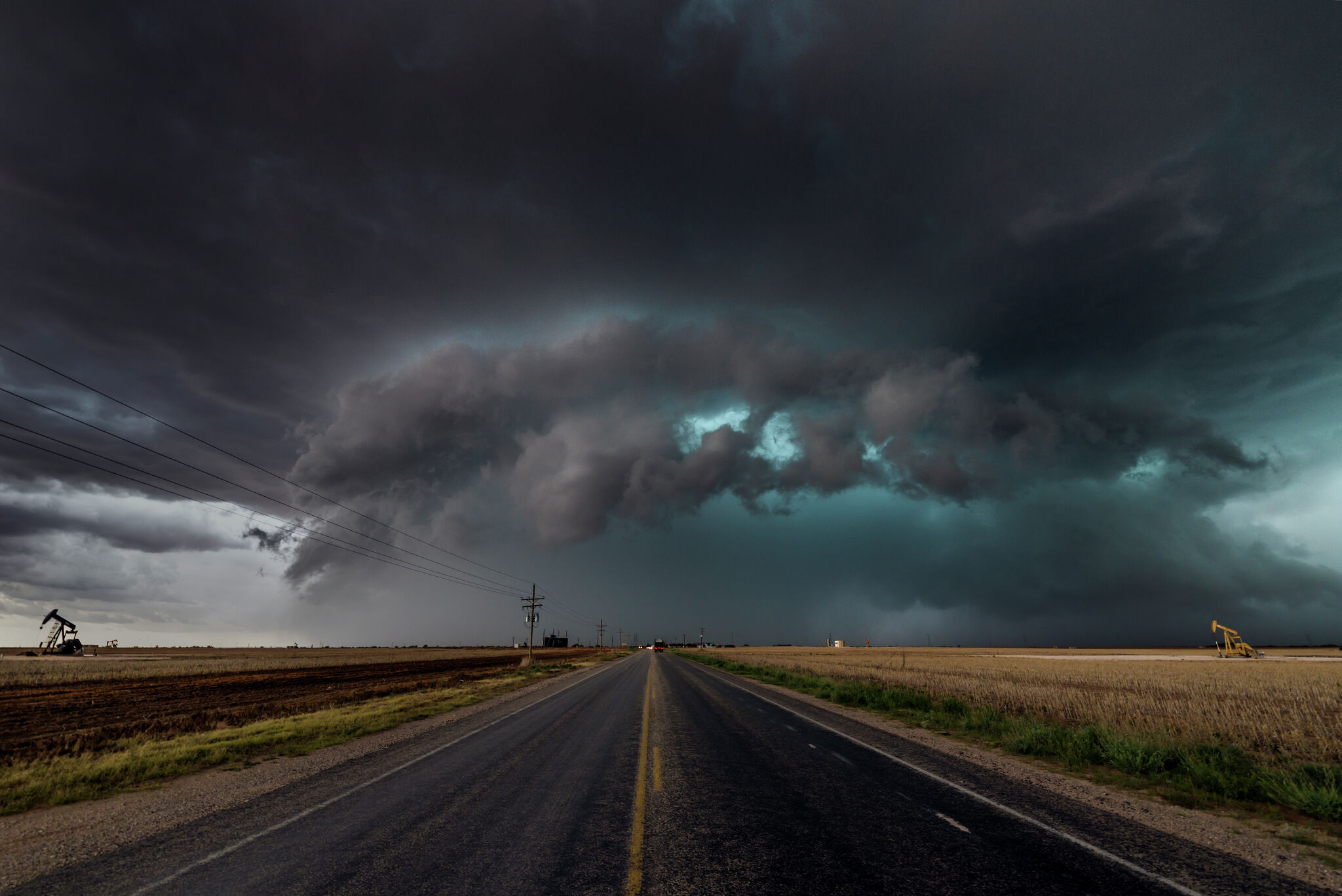 Large hail, tornado risk threaten Texas as supercell risk develops