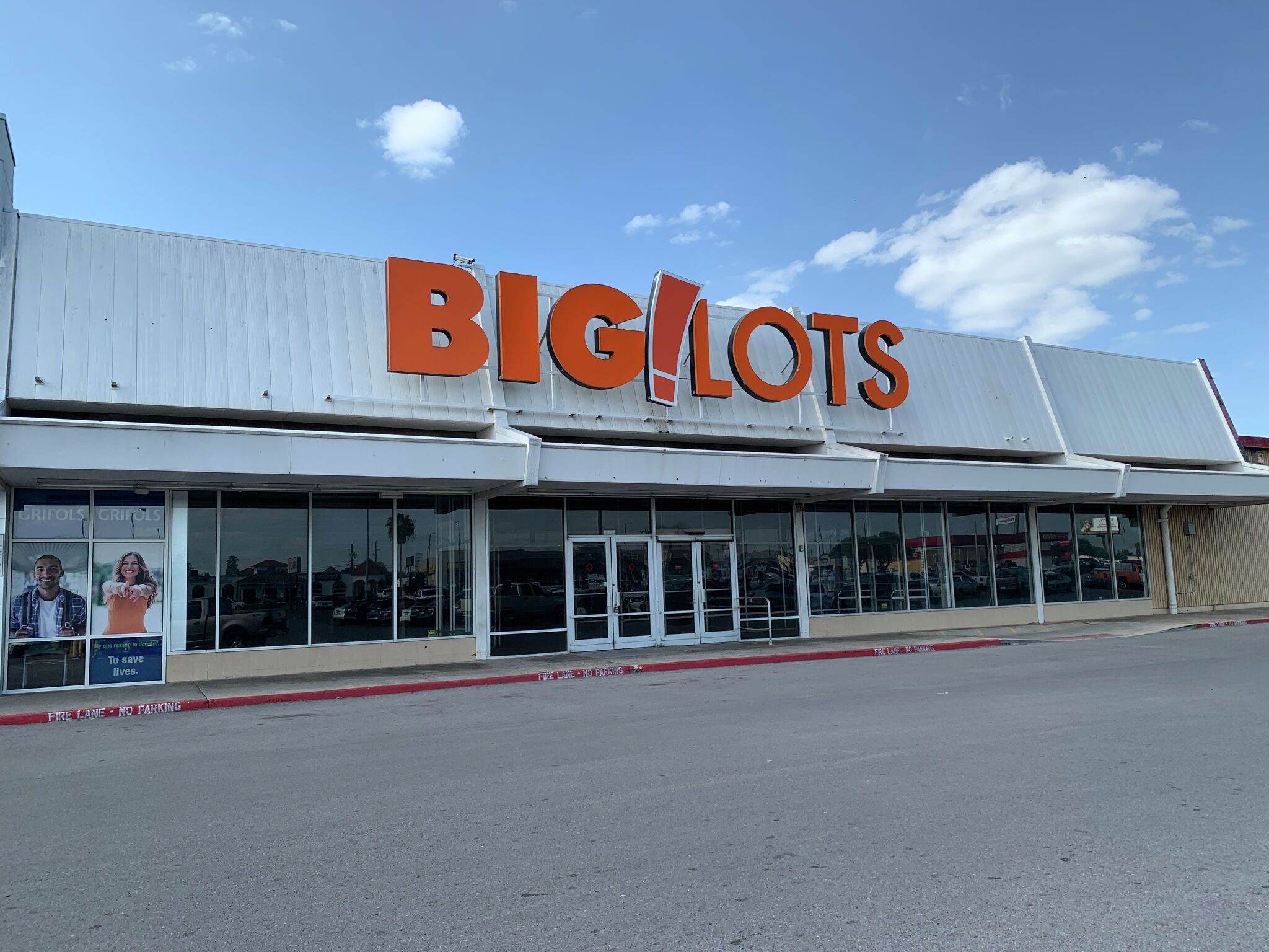 What's that going to be at the old Big Lots off East Saunders?