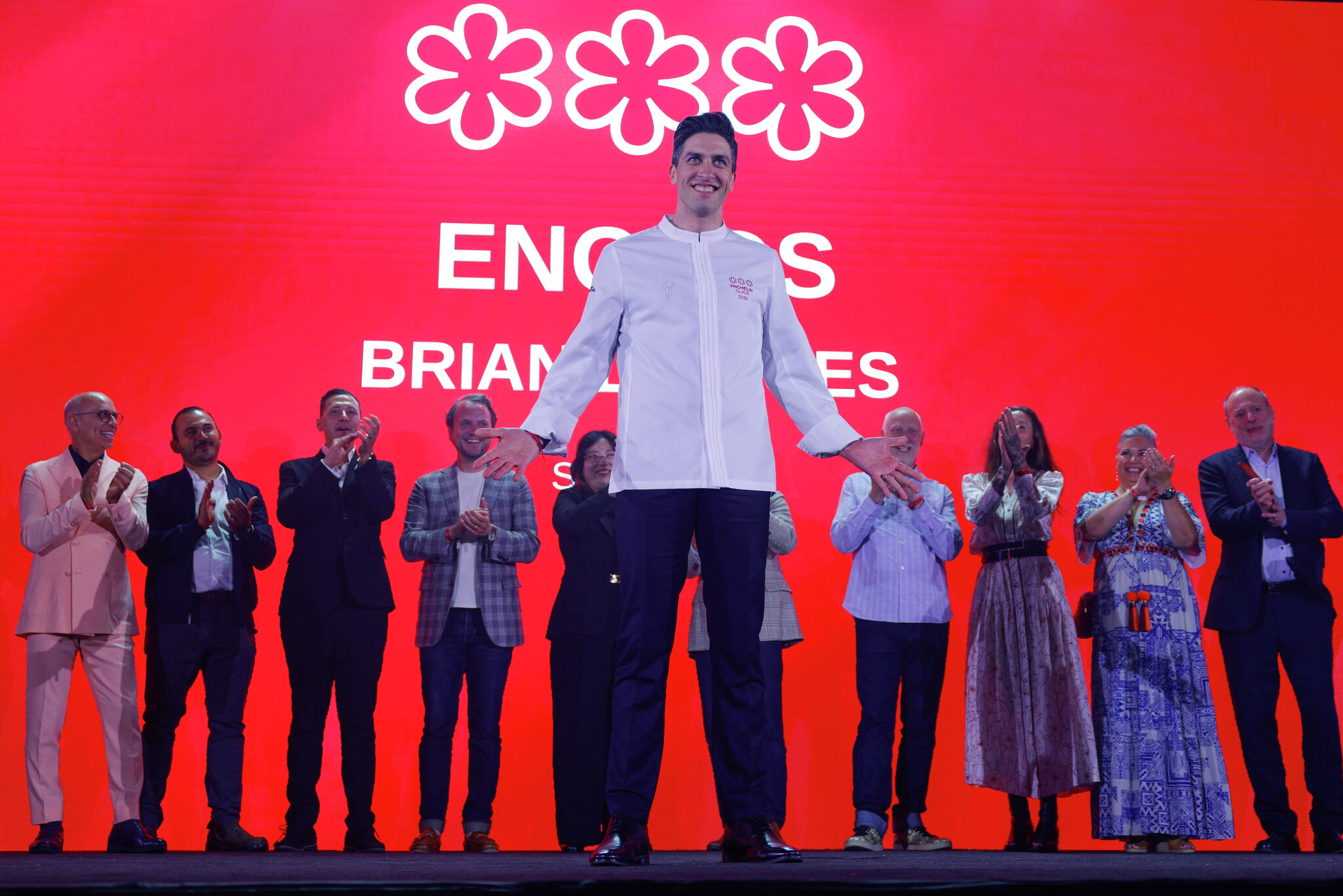 https://s.hdnux.com/photos/01/66/53/16/31110030/3/rawImage.jpg