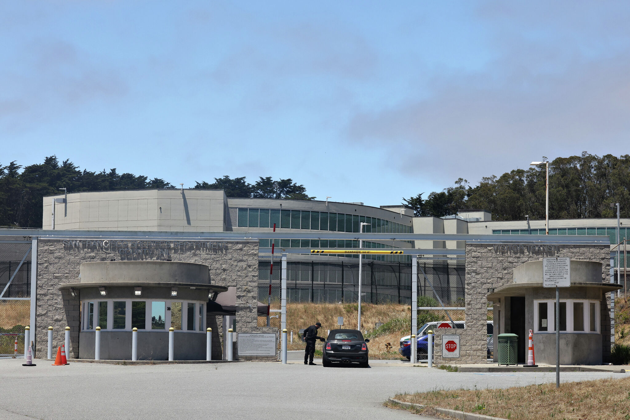 S.F. deputies sued for allegedly starting violent fight with man in custody