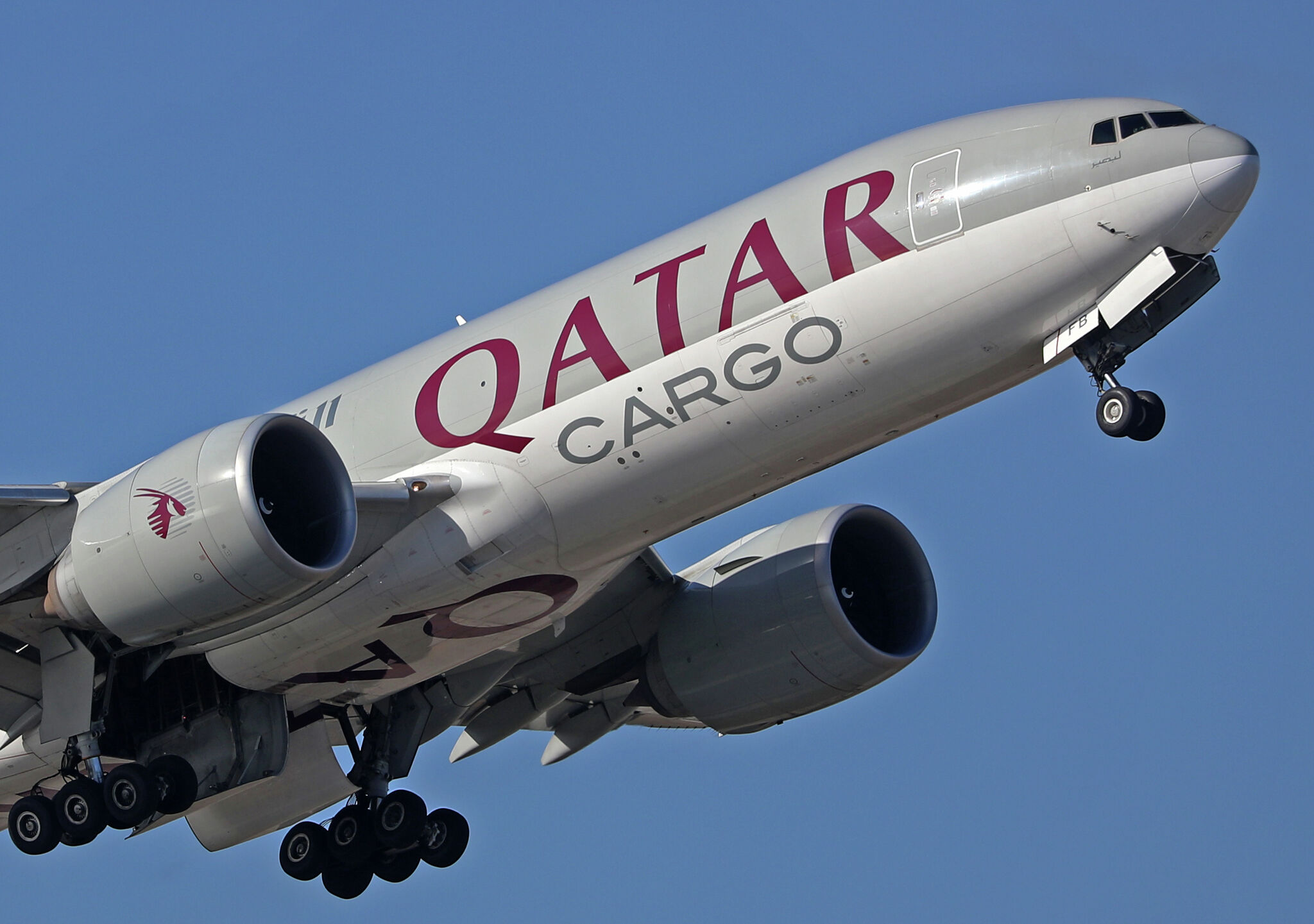 FAA reviewing low Boeing 777 flyby near Austin