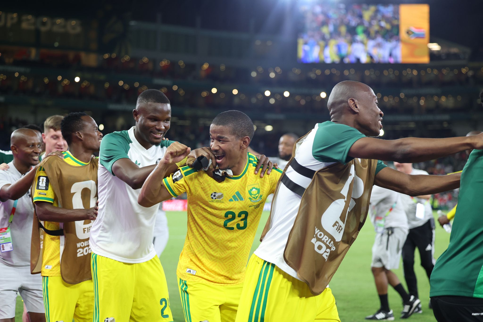 Sudáfrica mantiene con vida su sueño en el Mundial; avanzar sería 'un milagro'