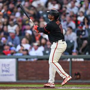 Rafael Devers homers twice and drives in 4 as Giants blank Braves 5-0 behind Logan Webb
