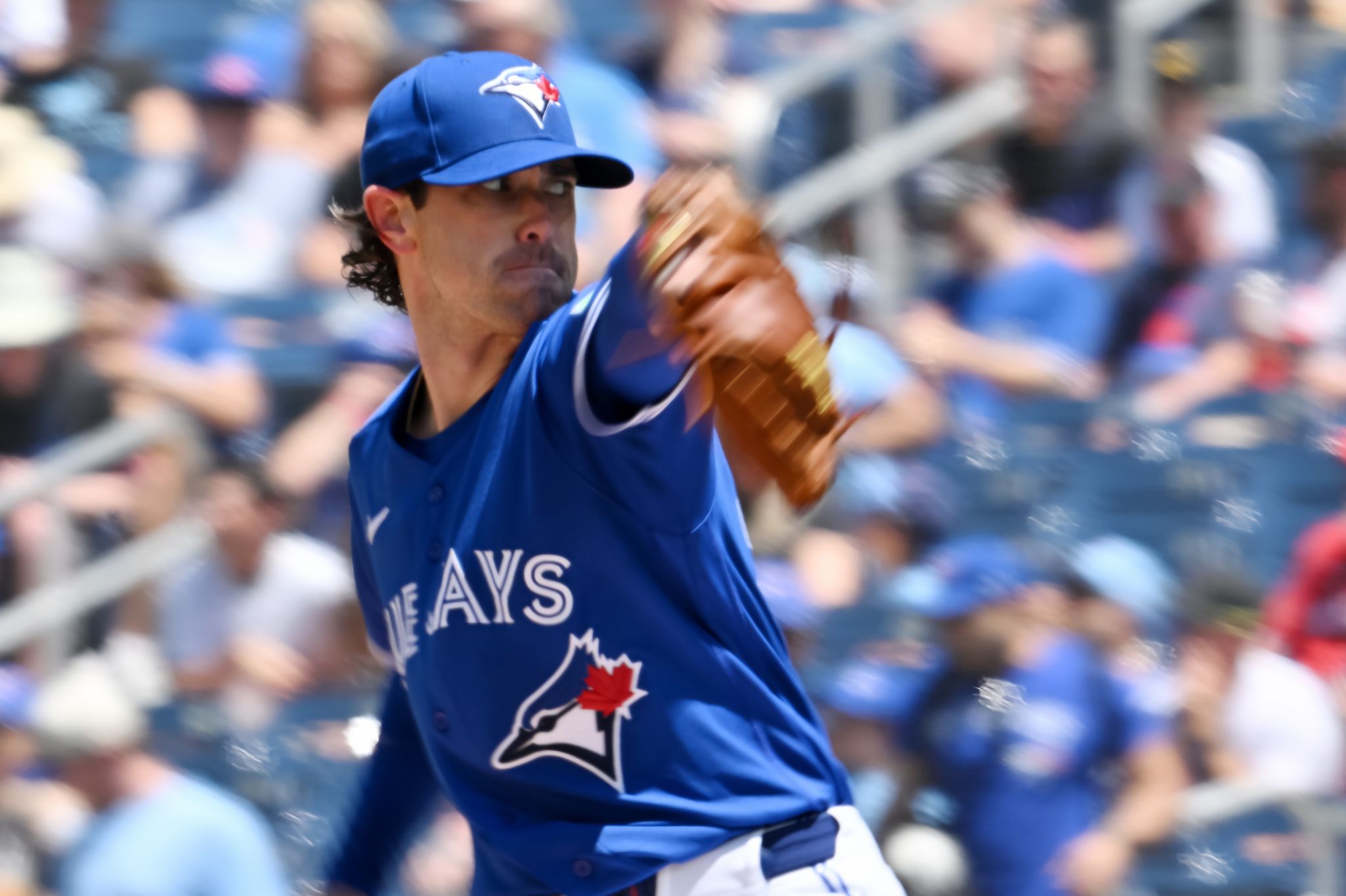 Rangers complete 4-game sweep of slumping Blue Jays with 3-2 victory