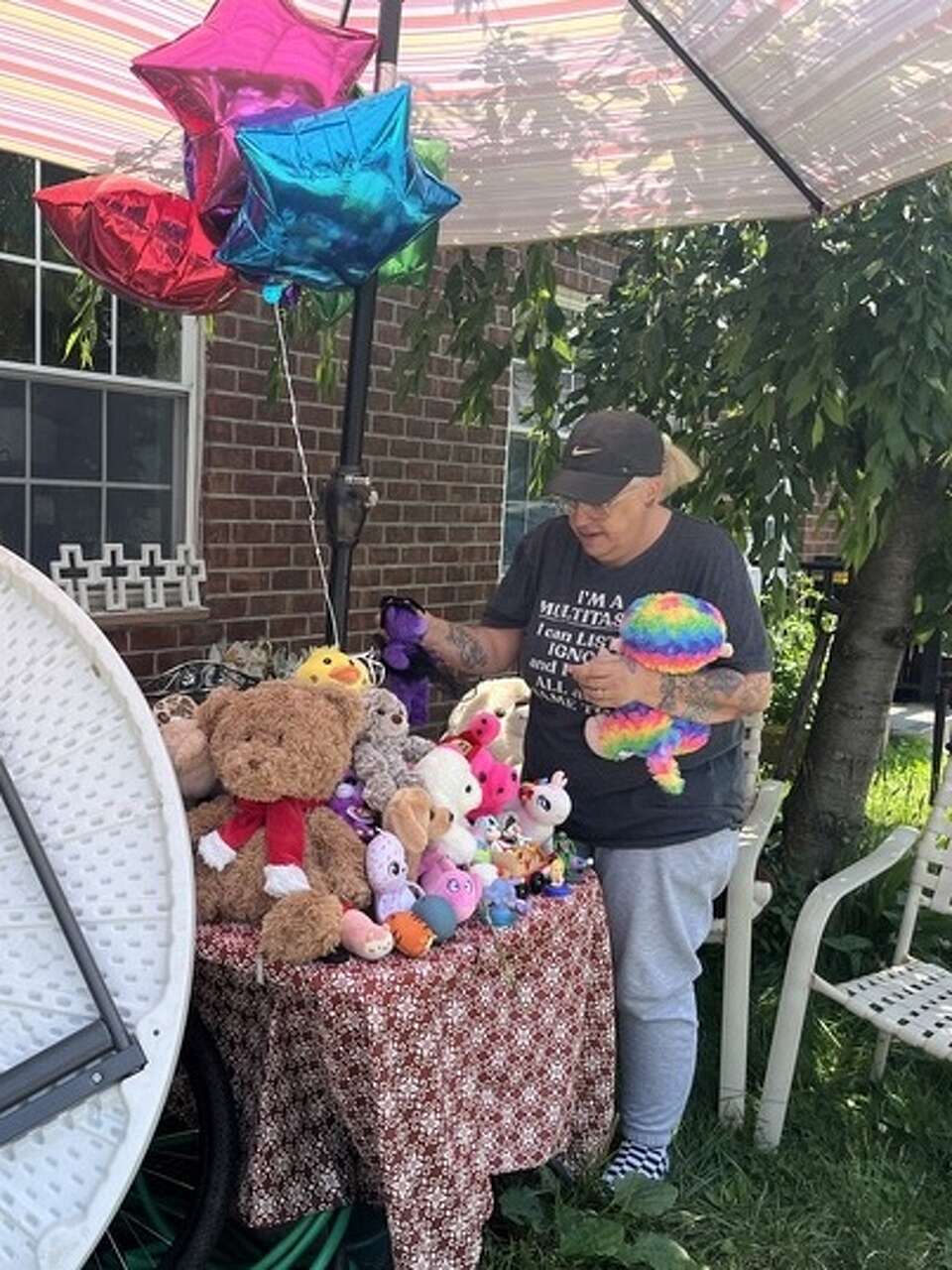 Father, mourning 4 children, sent letters from CPS before they died