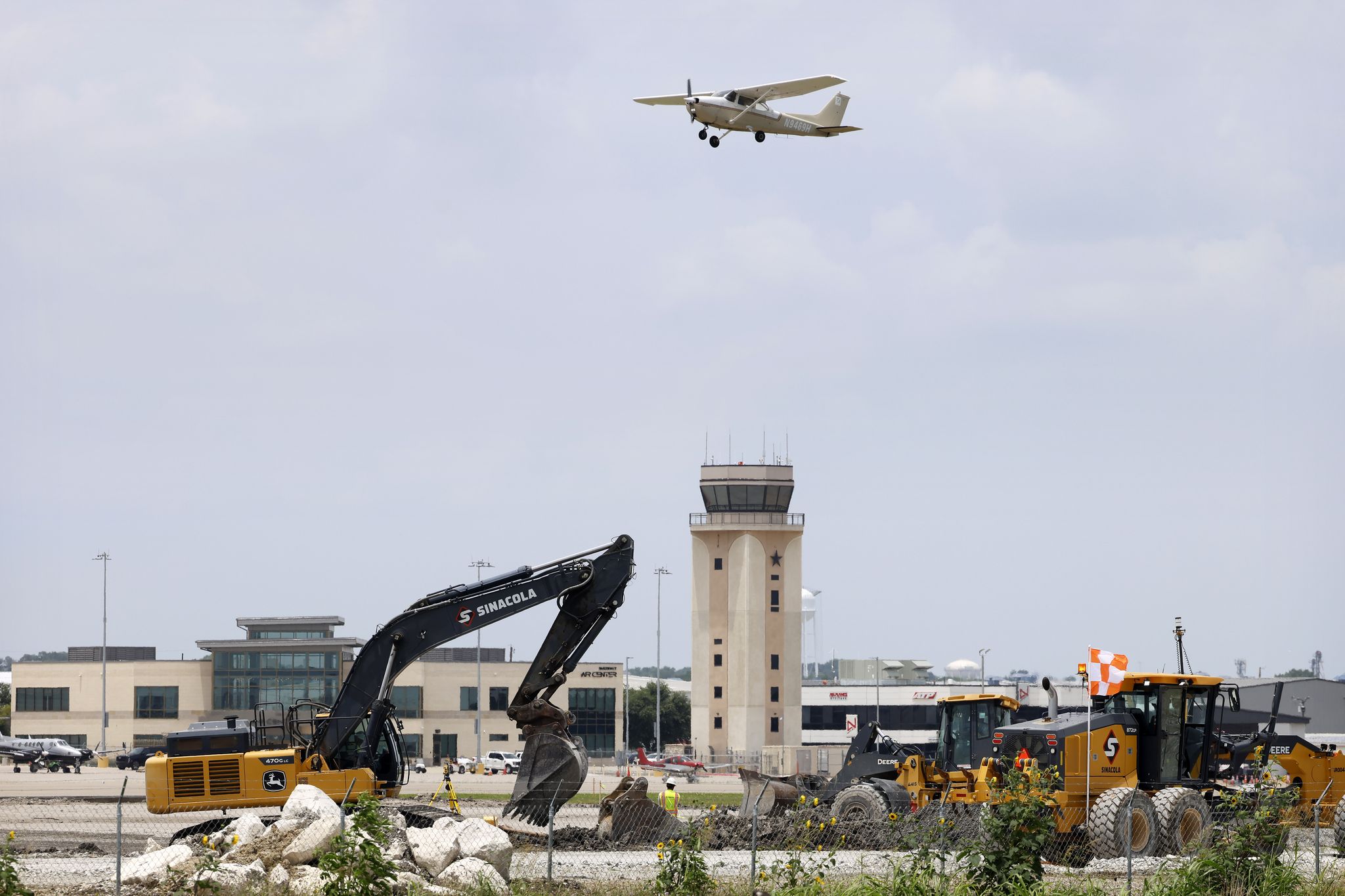 McKinney airport funding faces legal challenge as commercial flights near