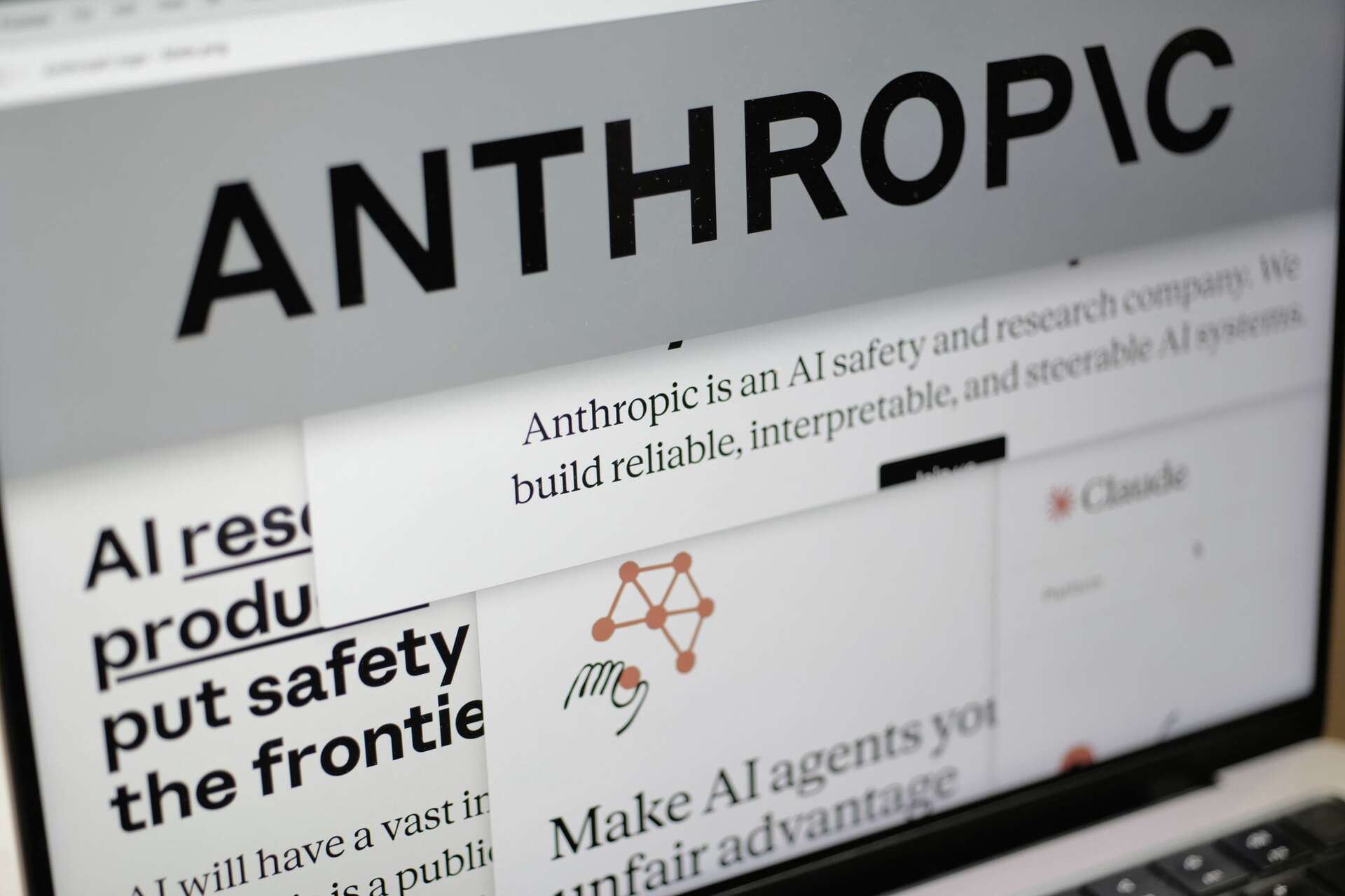Trump administration lifts restrictions on Anthropic's Claude models after cybersecurity alarm