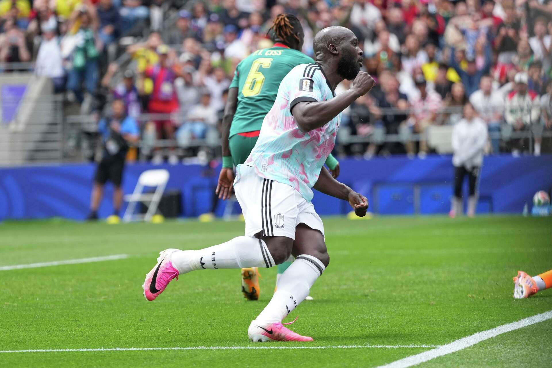 Senegal and Belgium head to extra time at World Cup at 2-2 after Lukaku and  Tielemans score late
