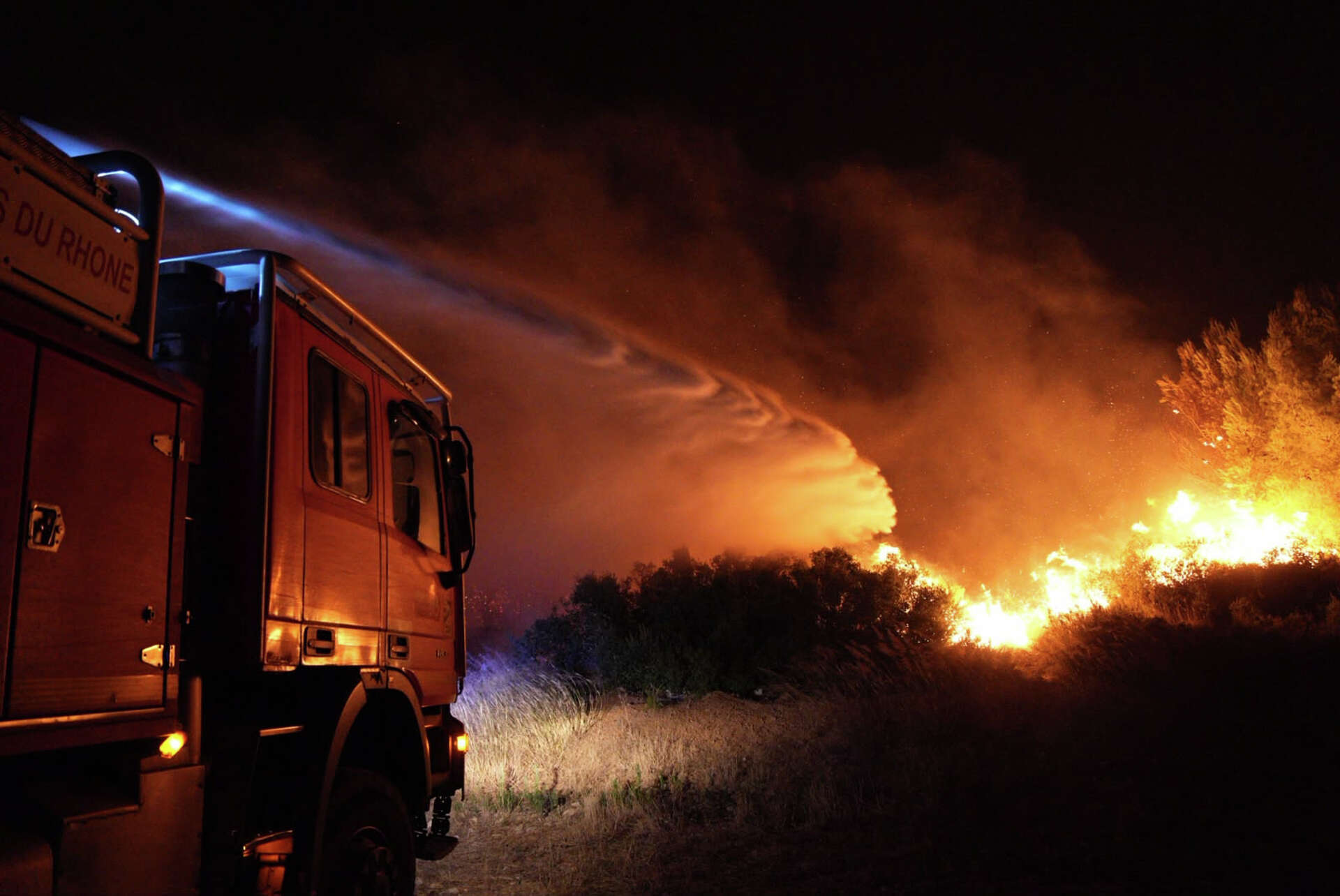 Wildfires scorch southern France as heat and drought fuel blazes