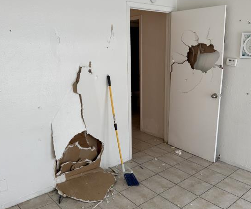Rats, rot, squatters, collapse: Lawsuit details Austin apartment risks.