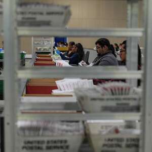 Democratic governors press US Postal Service to drop plan tied to Trump's election order