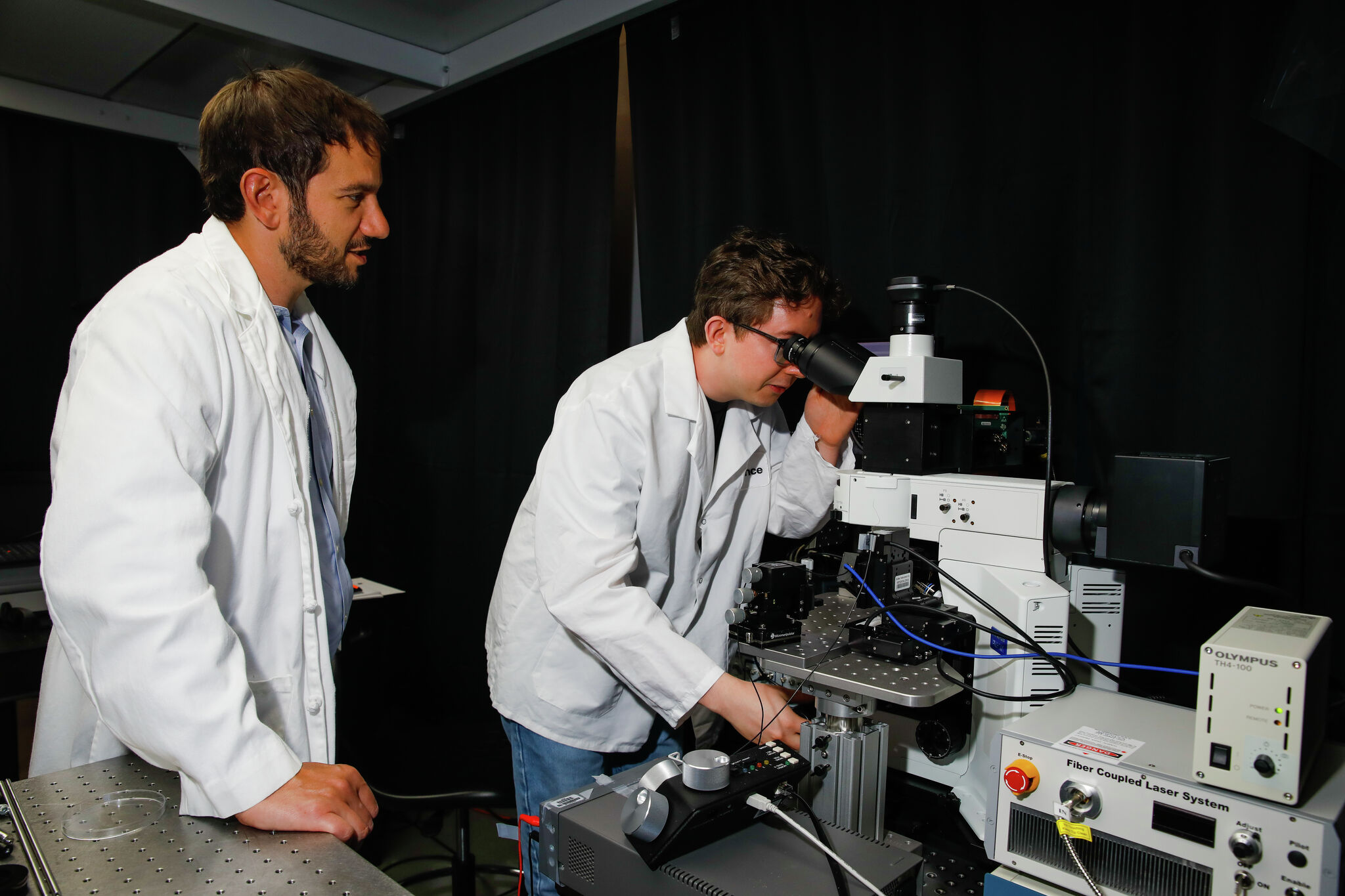 Stanford scientist's eye implant is helping blind people read again