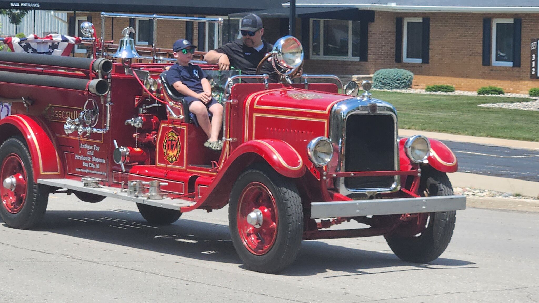 Auburn Cornfest Parade returns with 'All-American Corny' theme