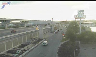 Massive construction zone crash sparks shutdown on San Antonio interstate
