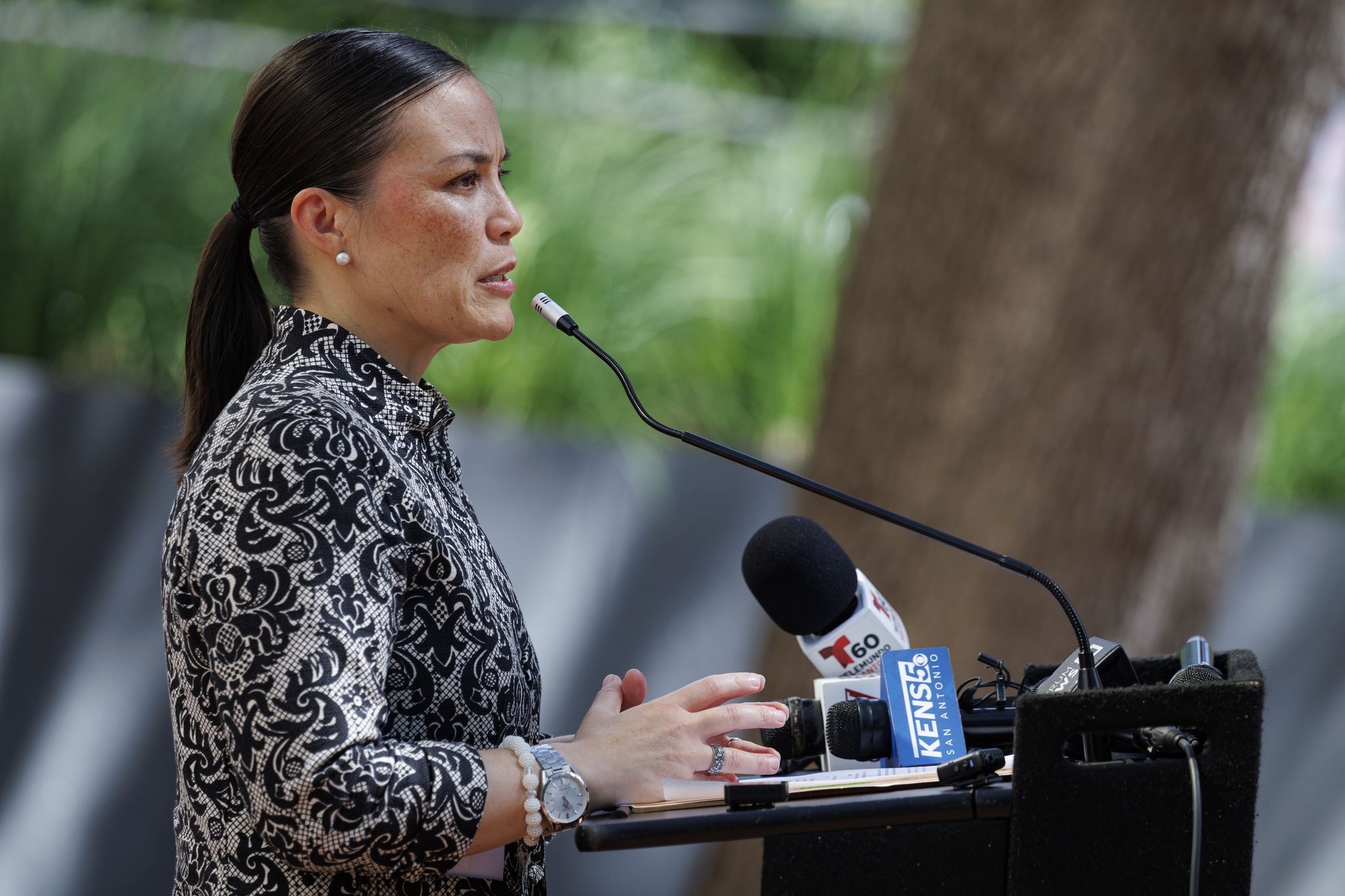 Mayor's voting commission wants new City Hall office to boost voter turnout