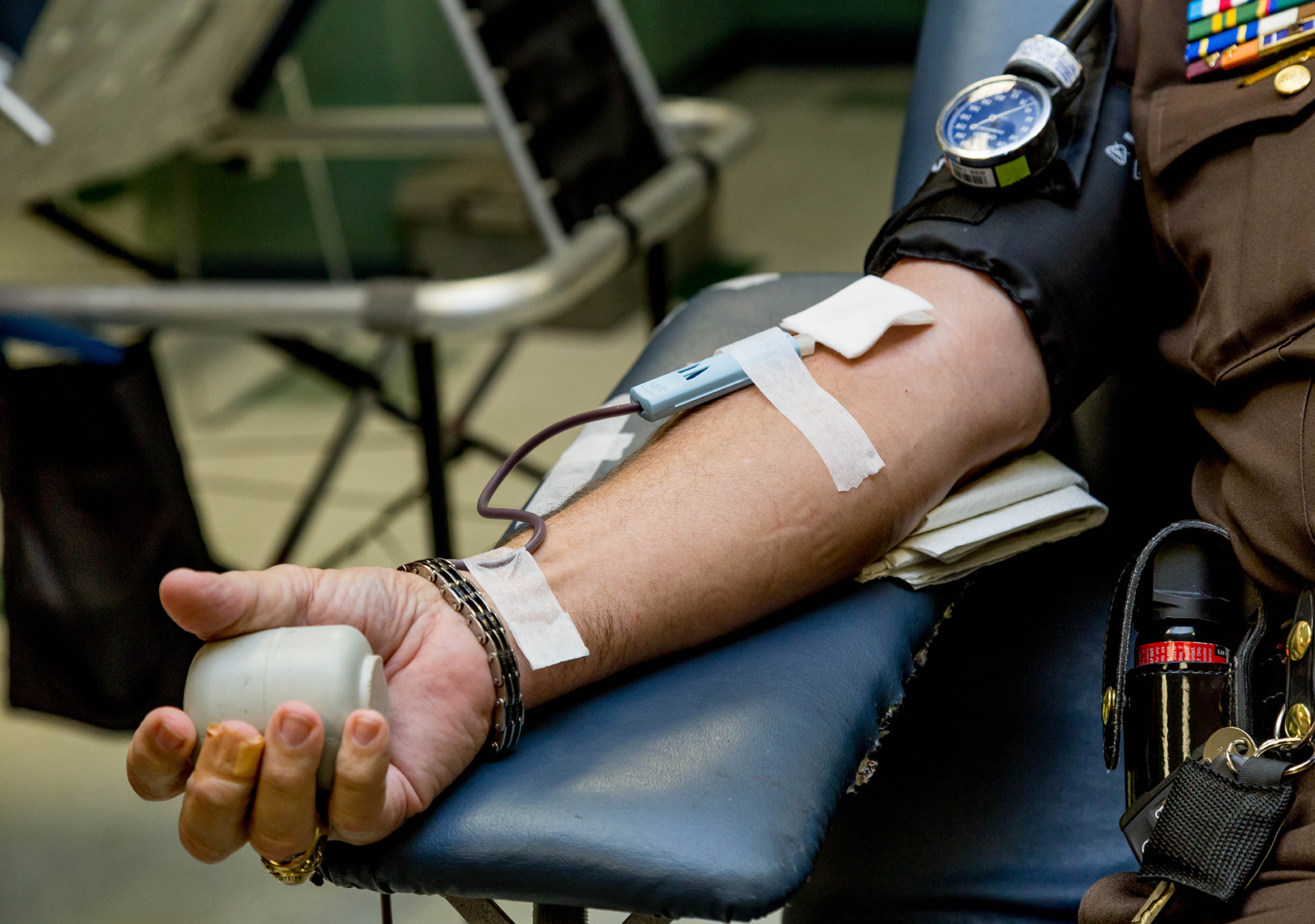 Regional: Red Cross Faces Blood Shortage, Asks For Donors