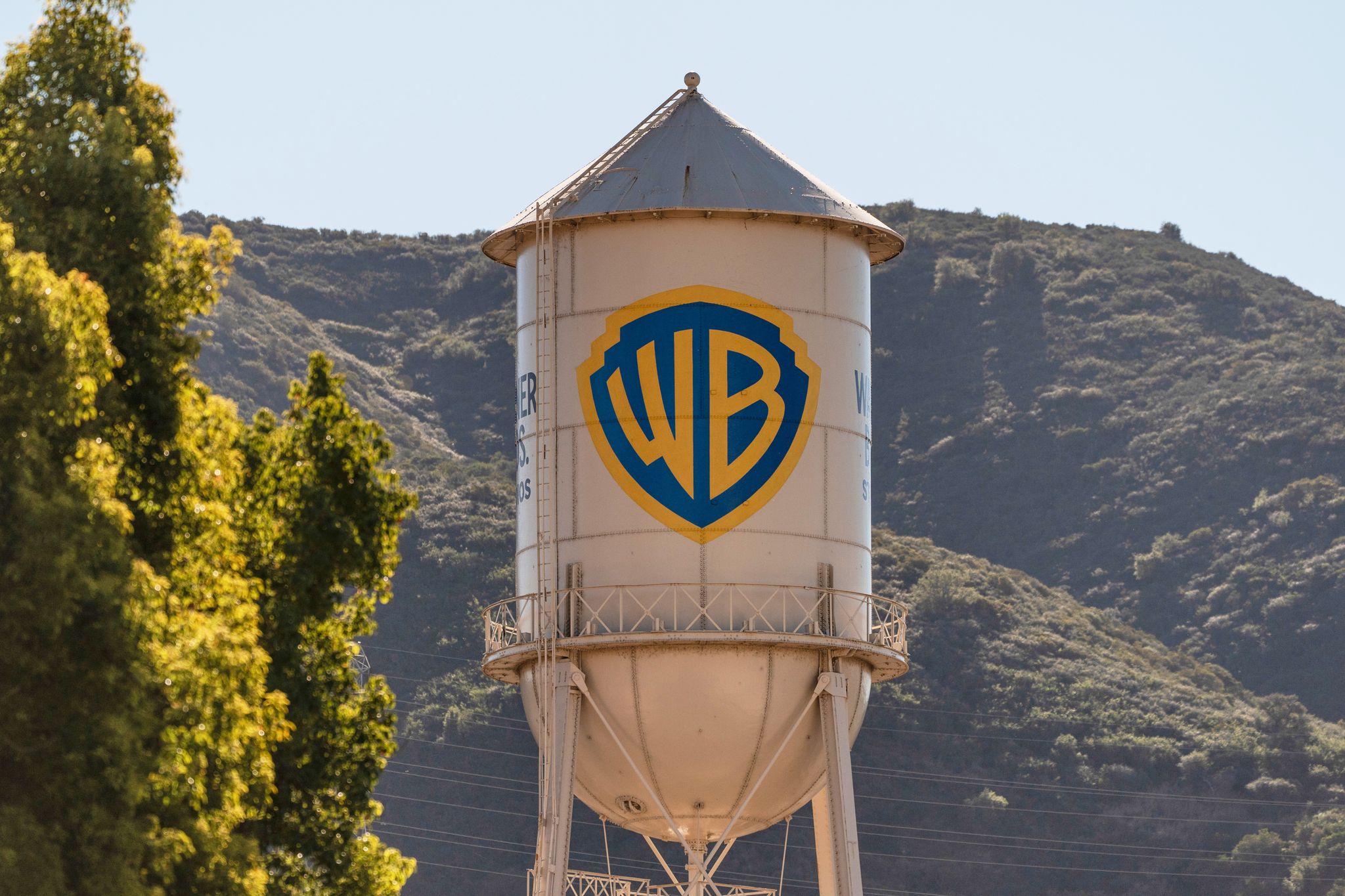 chron.com - WYATTE GRANTHAM-PHILIPS - Writers Guild of America seeks to block Paramount's buyout of Warner in latest merger challenge