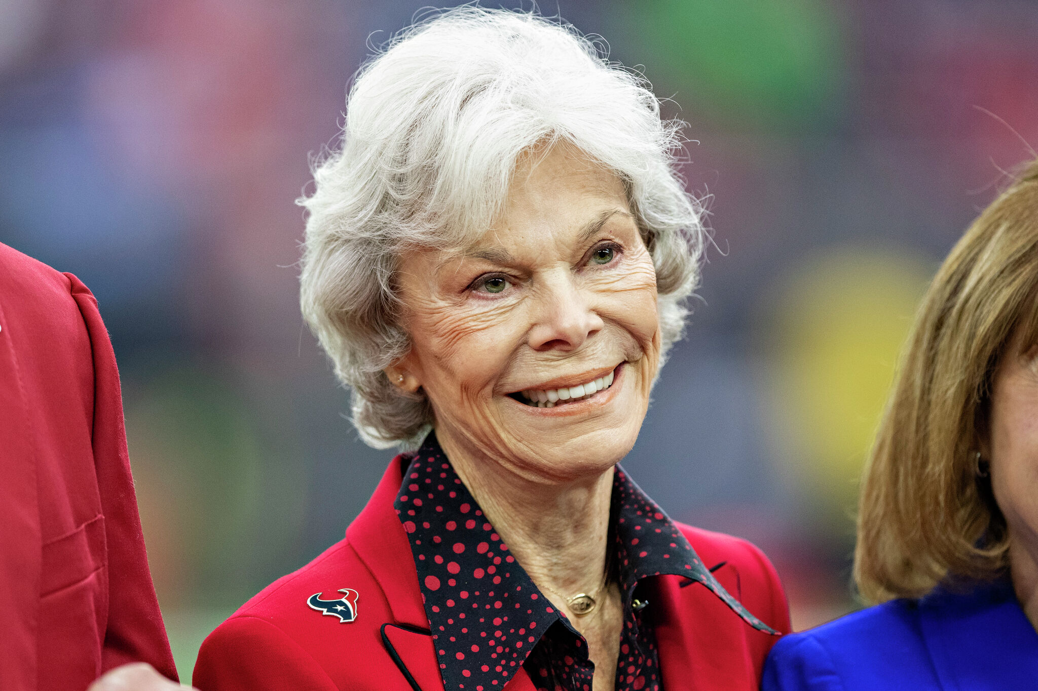 Janice McNair, the woman who helped bring NFL back to Houston, dies at 89