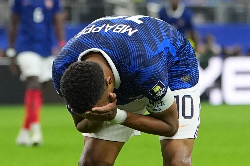 La Francia de Mbappé se hunde ante España en el Mundial pese a altas expectativas