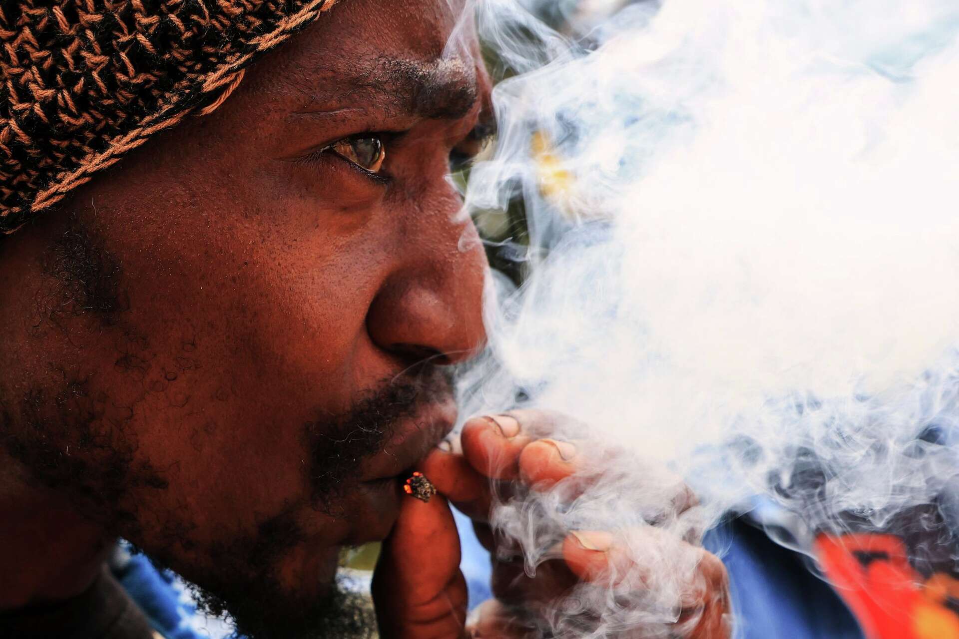 did jeffrey epstein smoke cigarettes Poorer countries fail to act on smoking due to big tobacco threats, says WHO | Tobacco industry Who were the rich and