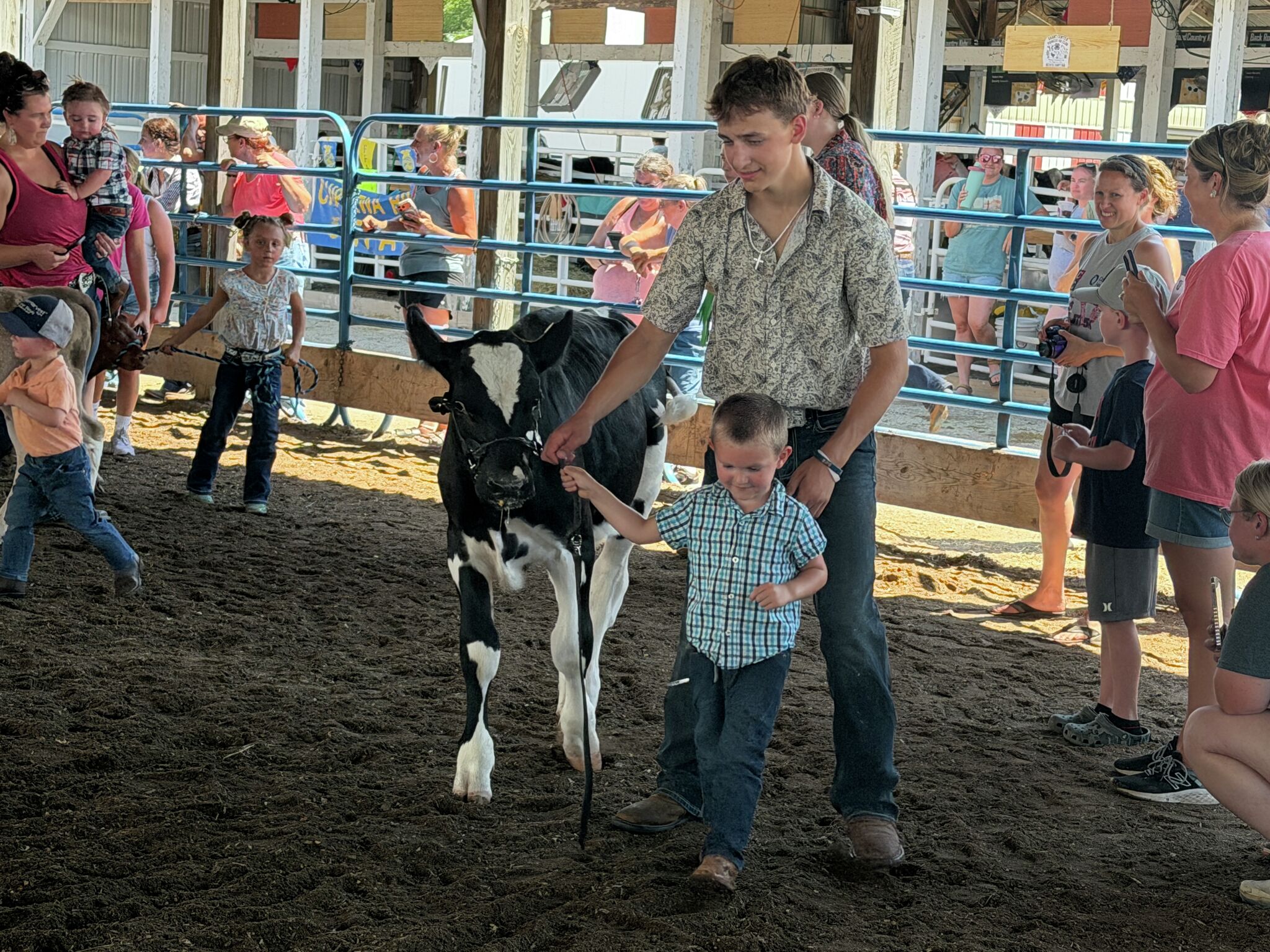 Students receive Michigan livestock scholarships
