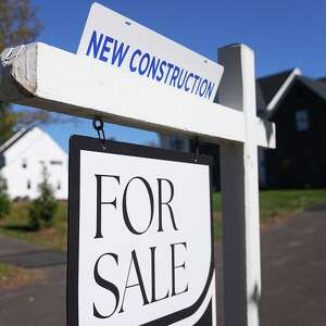 Average 30-year US mortgage rate climbs to 6.55%, highest level in nearly a year