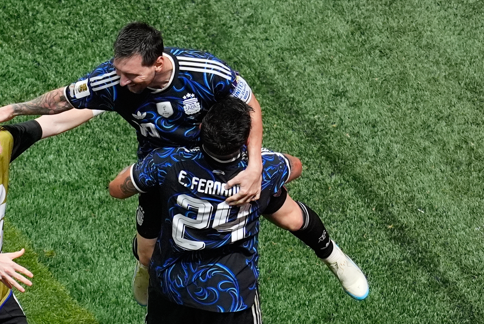 Goles, tecnología y pausas de hidratación: Así se recordará el Mundial más grande de la historia