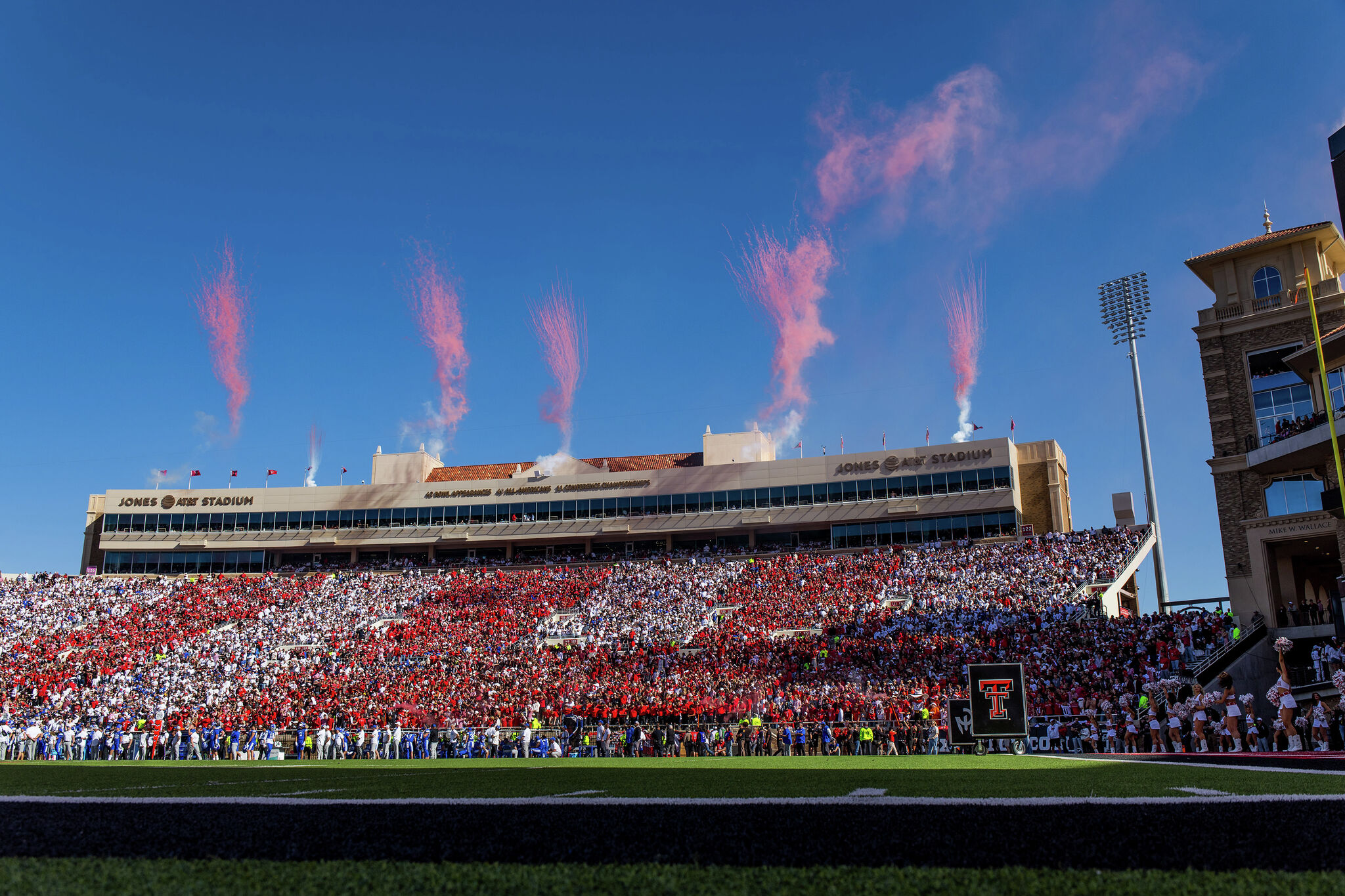 Hearst image used in local coverage of Texas Tech's Galaxy Stadium rename.