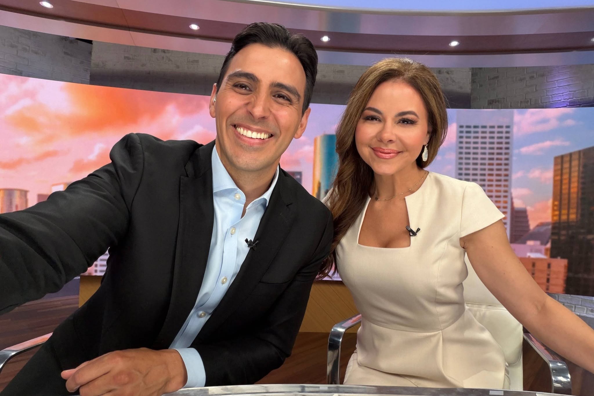 Jennifer Reyna keeps showing up behind the KHOU 11 anchor desk