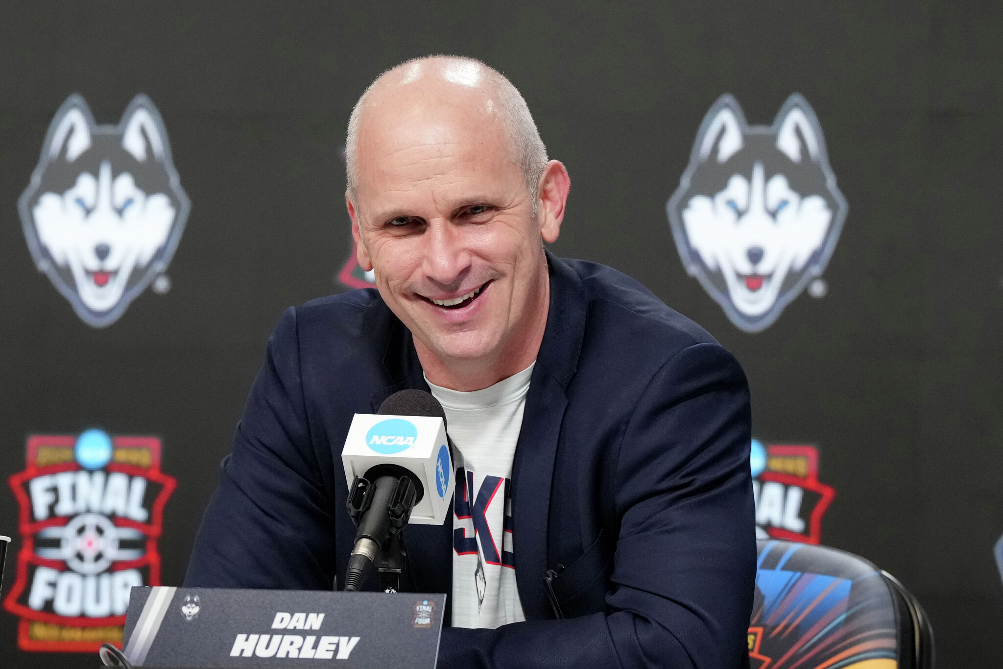 UConn men's Dec. 12 bout with Kansas will be at Gampel Pavilion