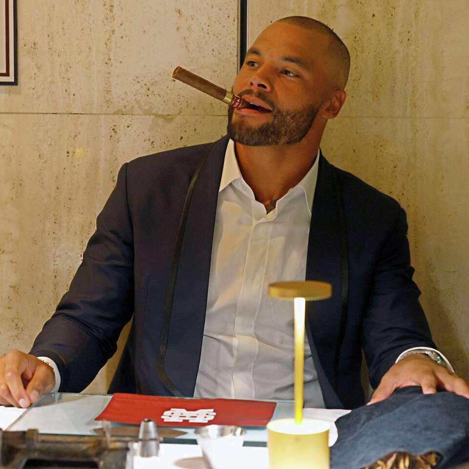 does tony romo smoke cigarettes Stream Tony Romo ft.$eptemberpluggz by SmokeBreakDilly does tony romo smoke cigarettes