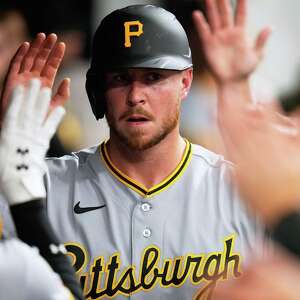 Bazzana hits 2-run homer in 9th to rally Guardians to 5-3 victory over Pirates