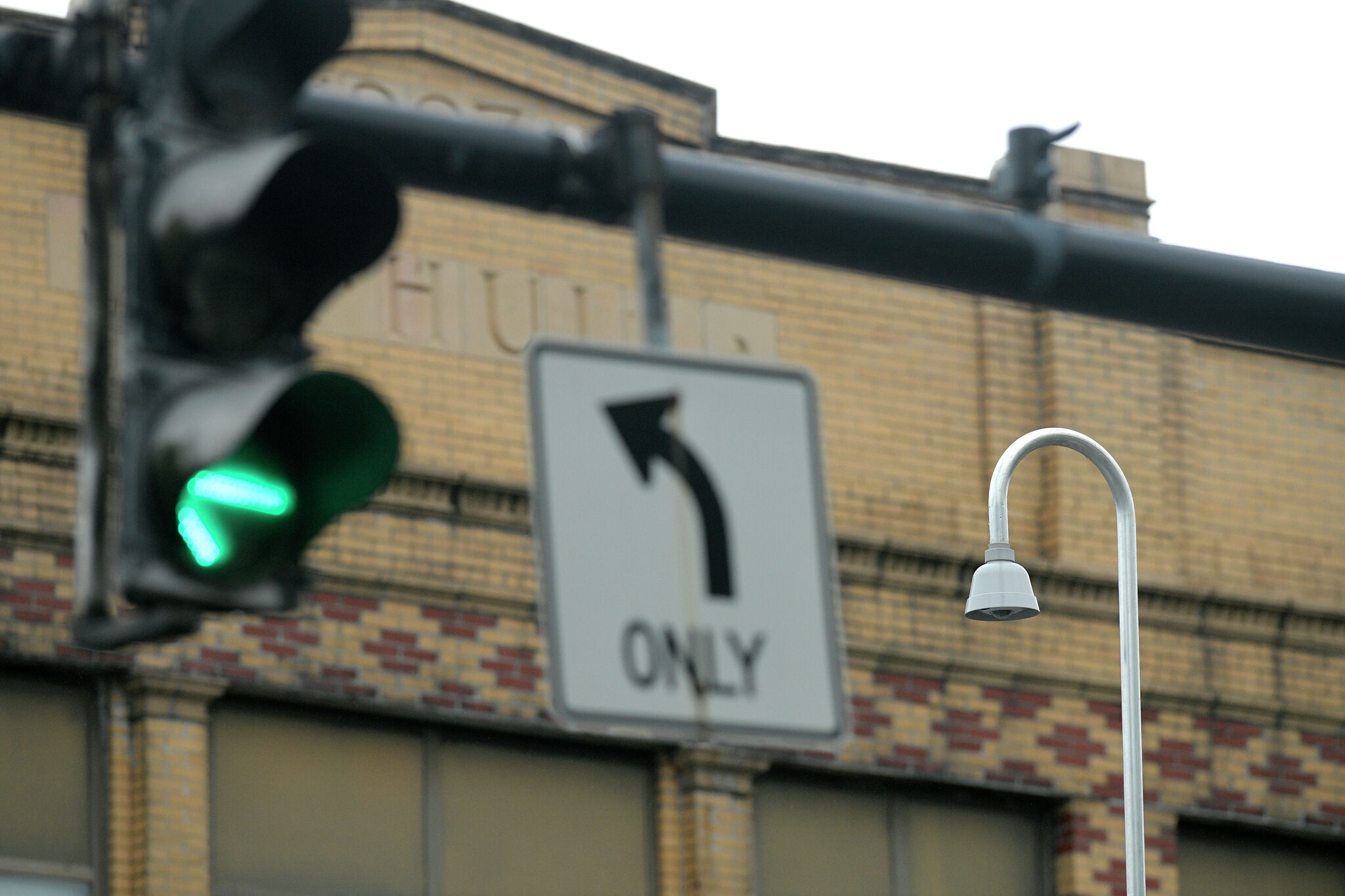 What those ‘bell-shaped’ cameras at CT intersections actually do
