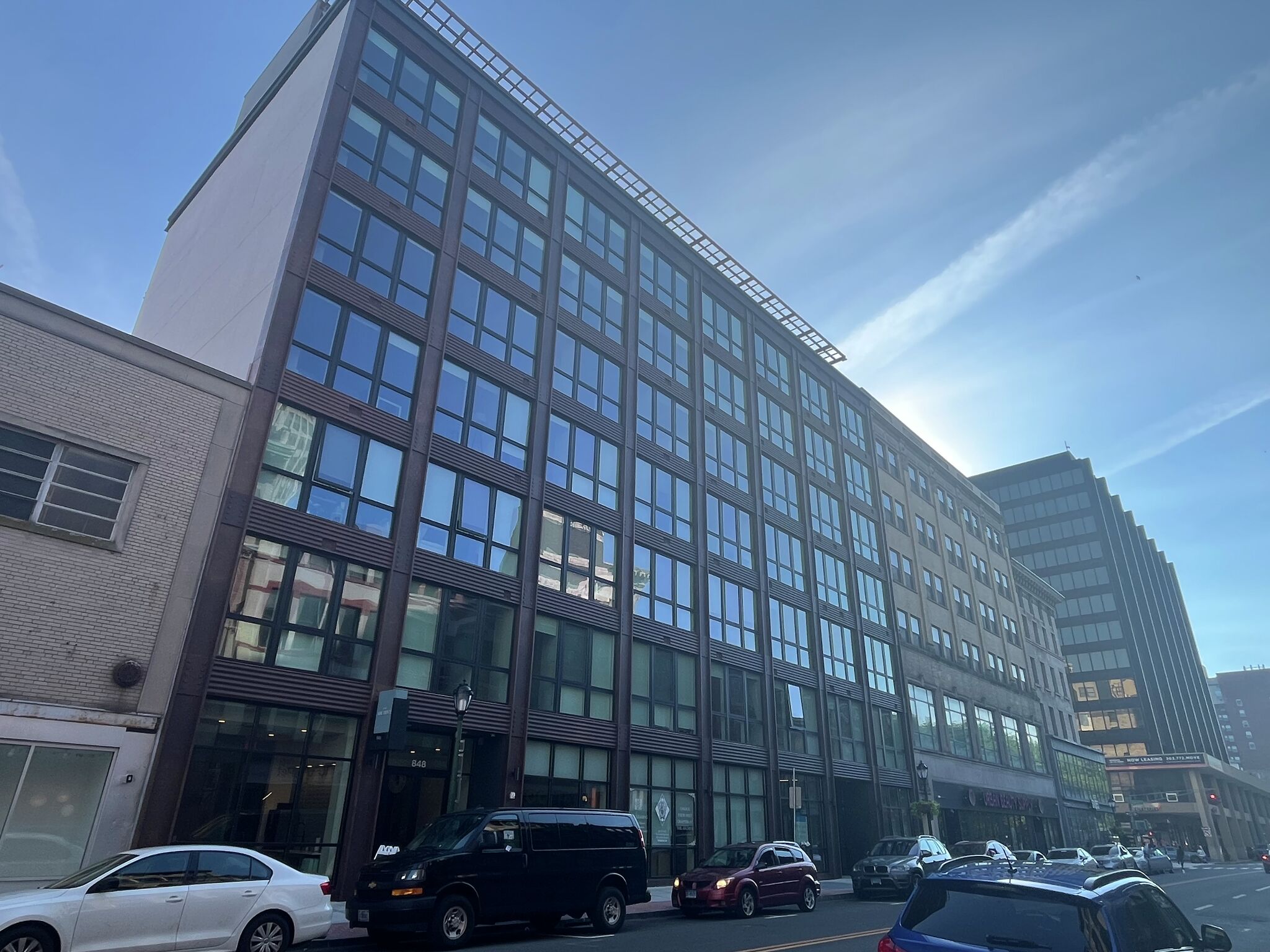 New Haven plan commission wants to tie luxury apartment tax break transfer to affordable housing