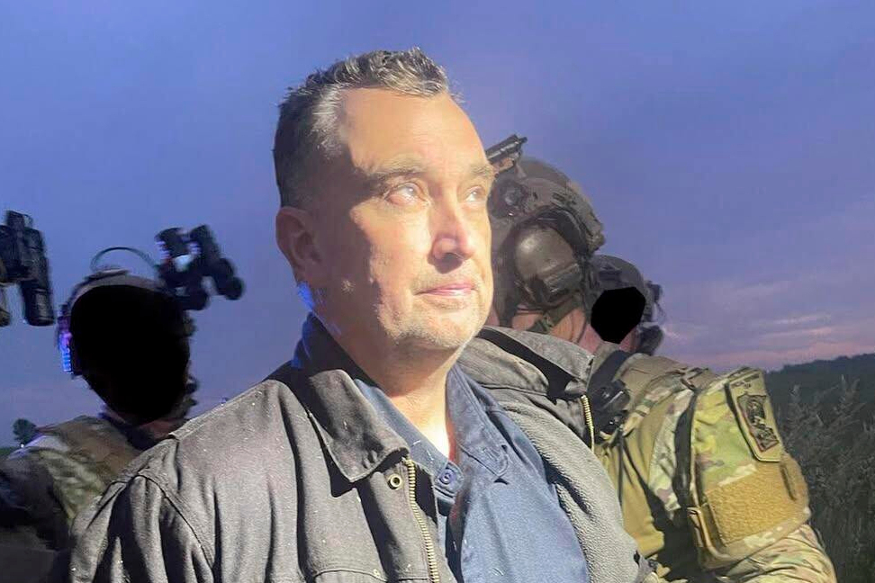 https://s.hdnux.com/photos/01/66/71/56/31169453/6/rawImage.jpg