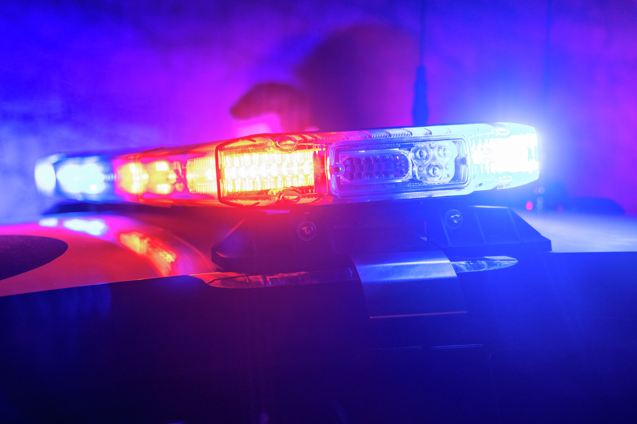 1 injured, hospitalized after shooting on Rainey Street in Austin