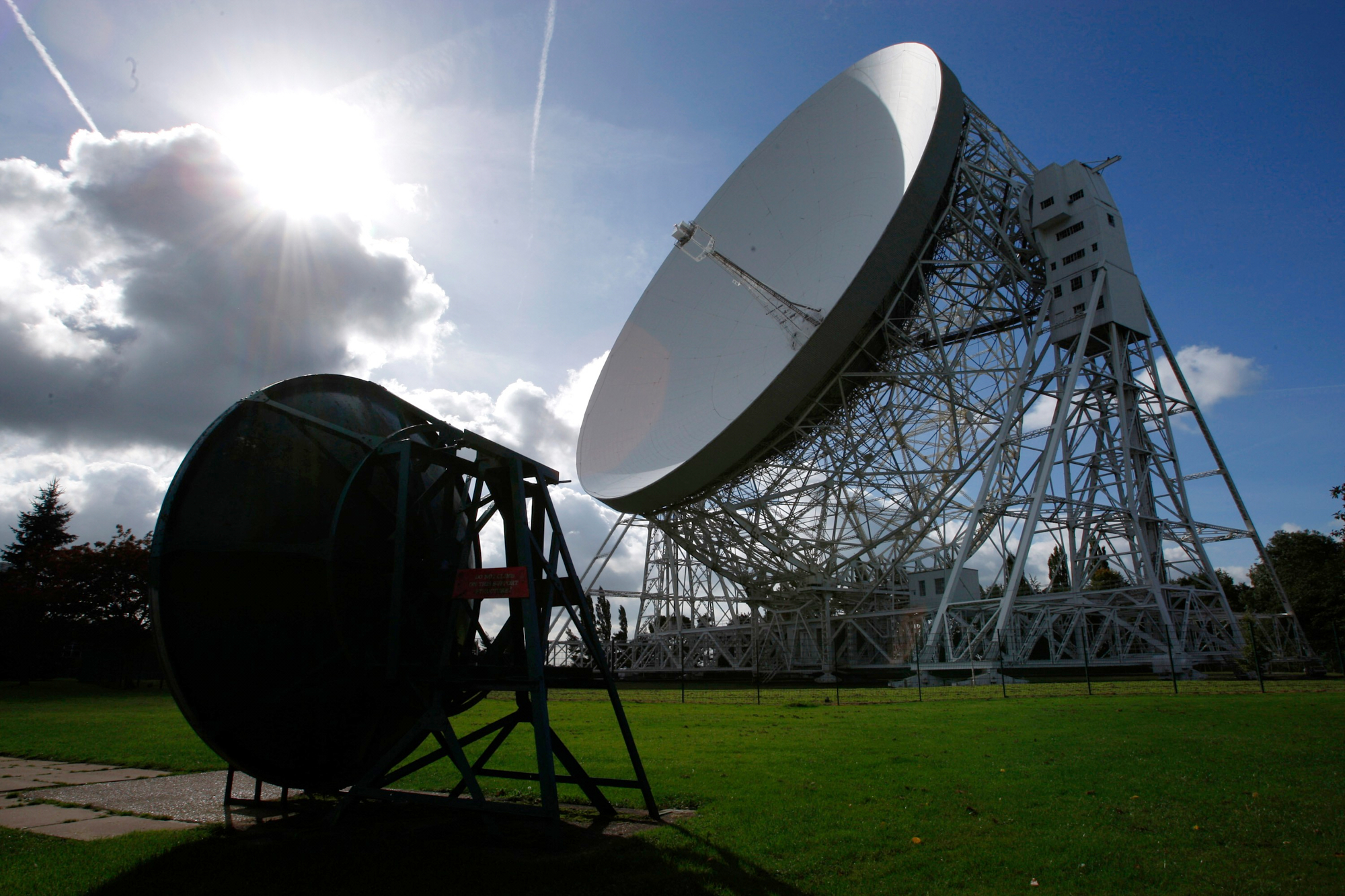 chron.com - JILL LAWLESS - The future of the UK's renowned Lovell radio telescope is in question after a funding cut