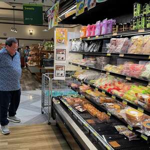 America In Focus: US economy expands at sluggish pace, mortgage rate hit the highest level in a year