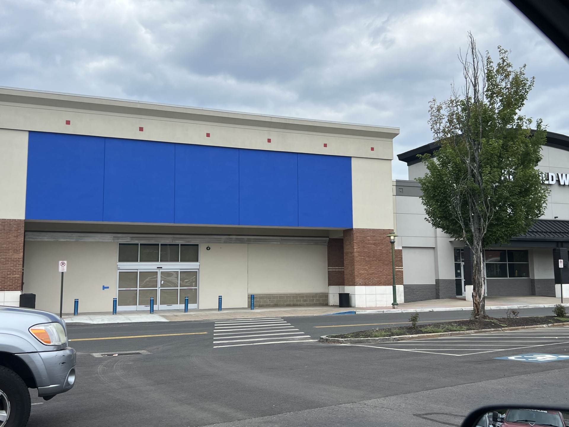 Best Buy opening Aug. 14 at Waterbury's Brass Mill Commons