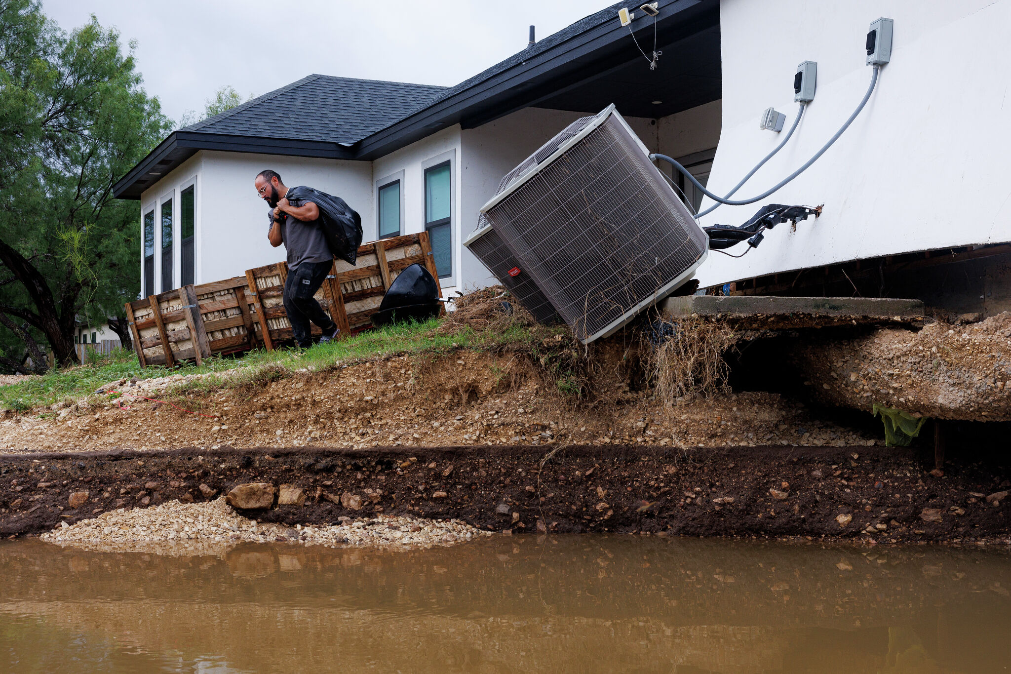 FEMA approves more aid for Texas flood victims after state appeal