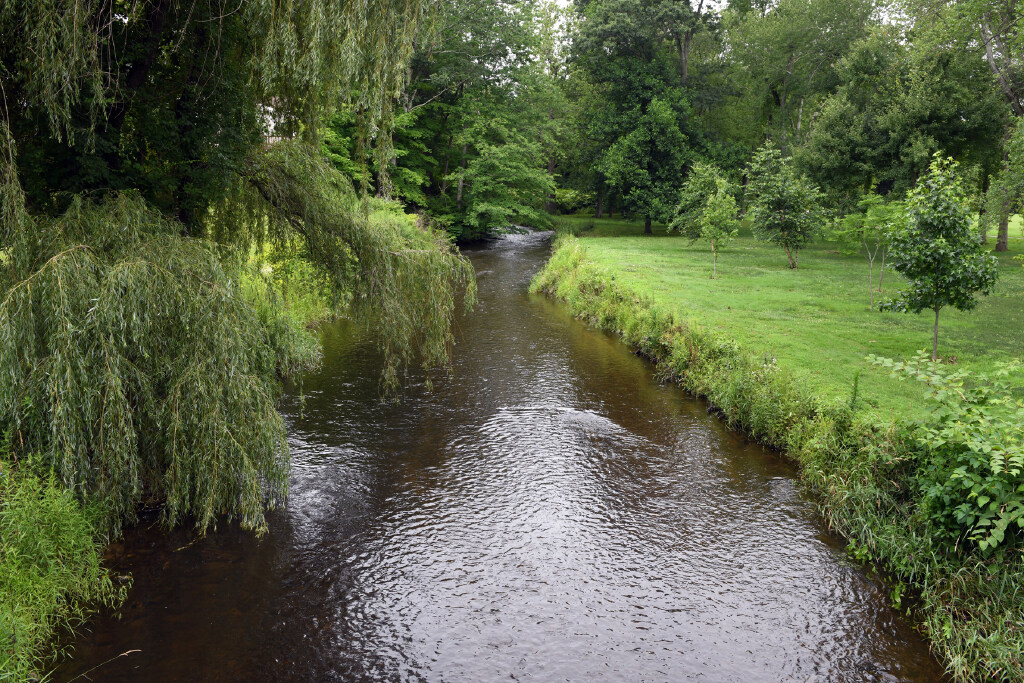 Few residents know when sewage enters CT's waters. New alert system should help