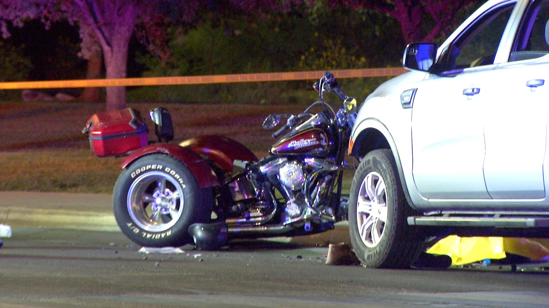 Coverage image for: Wrong-way crash, motorcycle accident leave two dead in San Antonio
