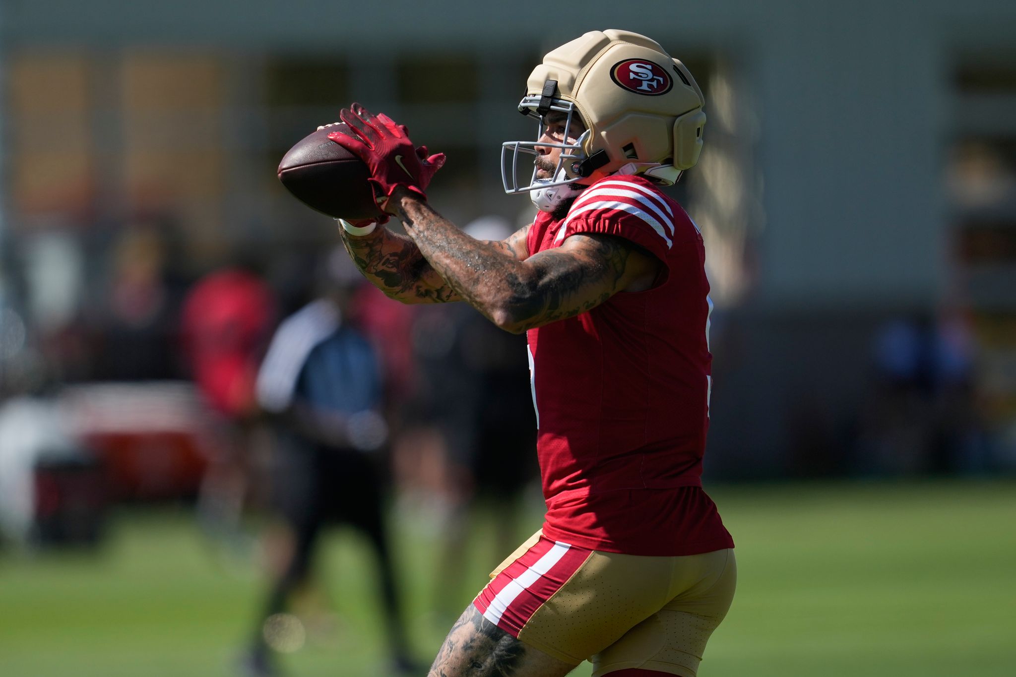 49ers wide receiver Mike Evans, at 33, confident he hasn't lost magic touch