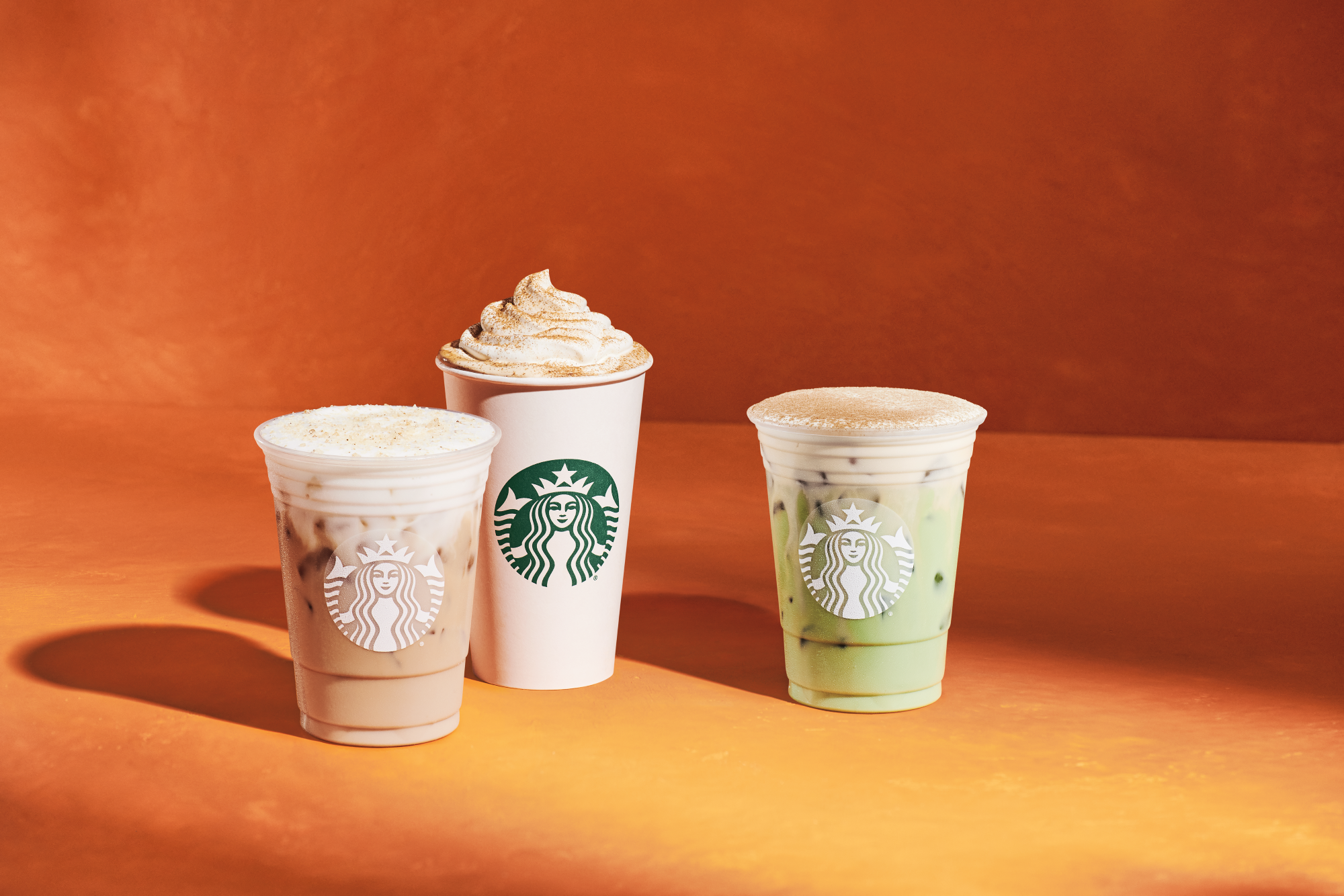 Starbucks, Dunkin' pumpkin drinks to return this month