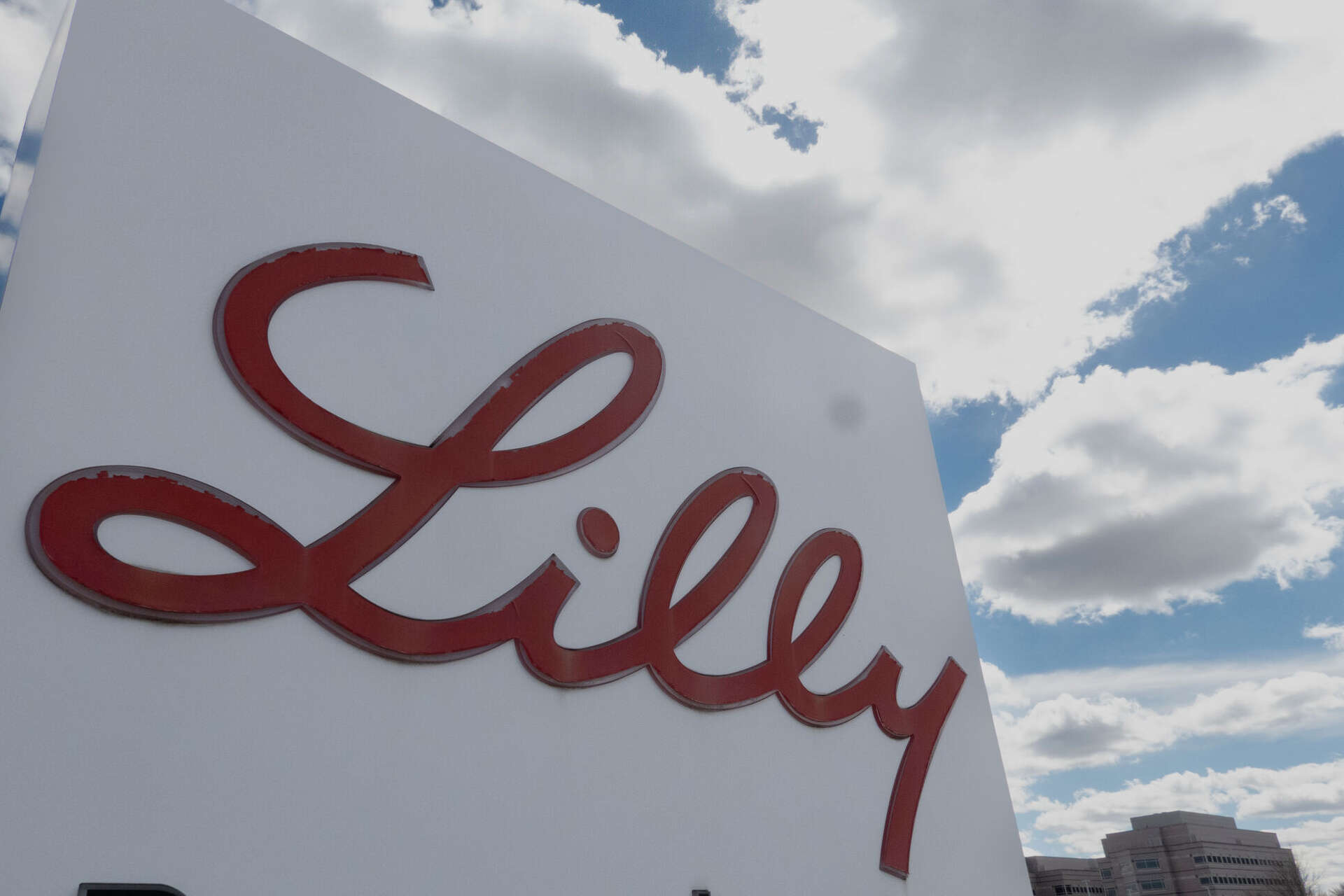 Eli Lilly retatrutide access: Who qualifies for the new obesity drug