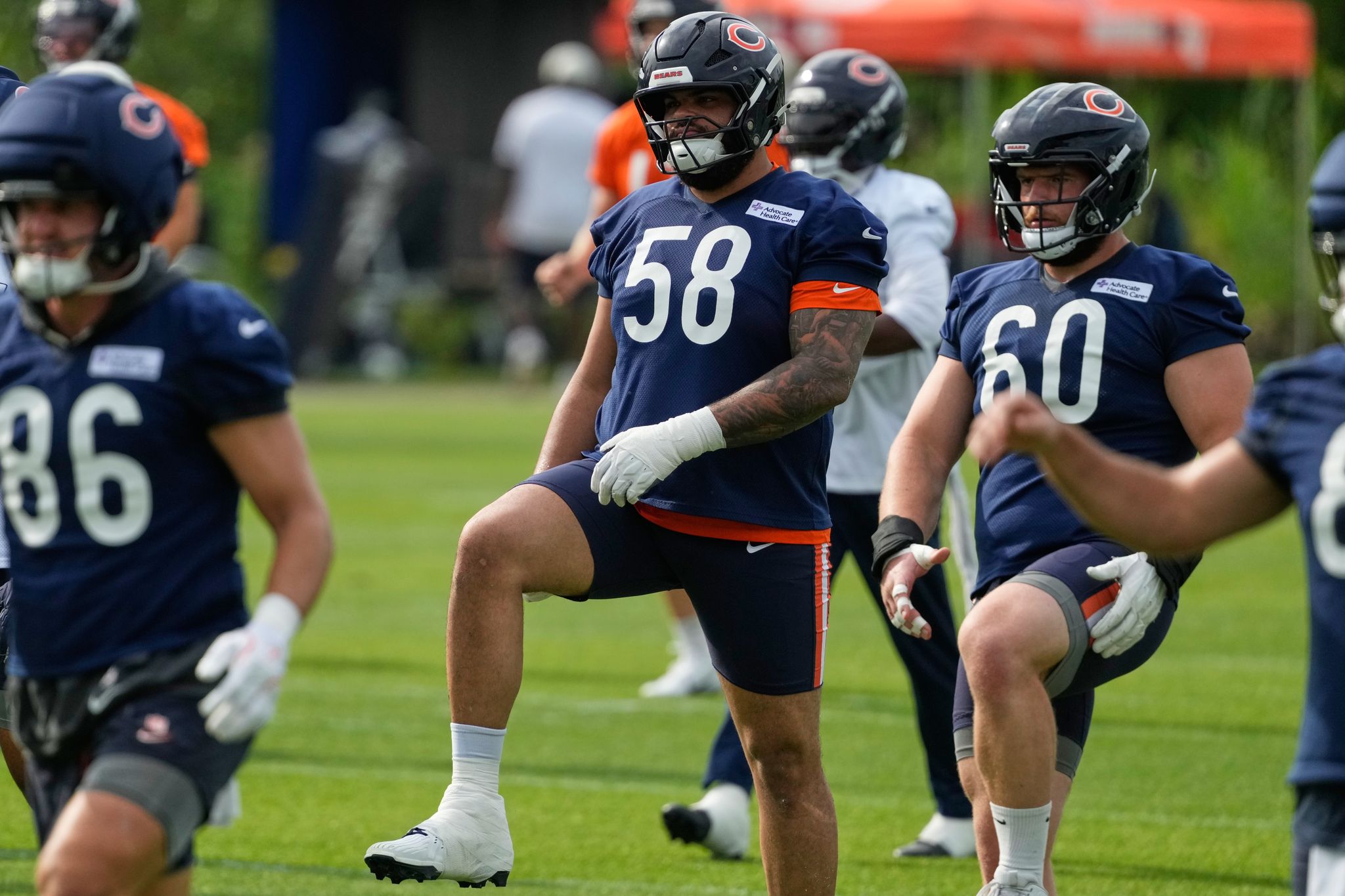 Chicago Bears right tackle Darnell Wright lands 4-year, $116 million contract, AP source says By JAY COHEN , AP Sports Writer Aug 4, 2026