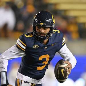 Cal Bears Embrace New Era Under Tosh Lupoi, Led by Rising Star QB Jaron-Keawe Sagapolutele